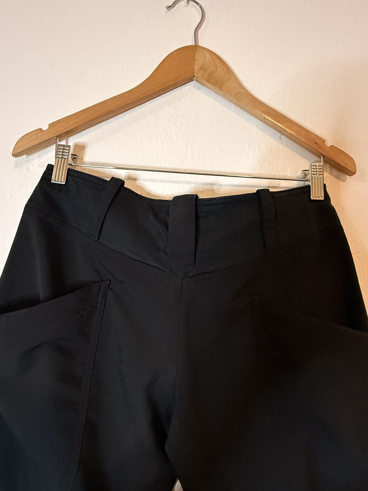 Nike Vintage Streetwear Nike Women’s Cargo Pants Size 34" / US 12 / IT 48 - 4 Thumbnail