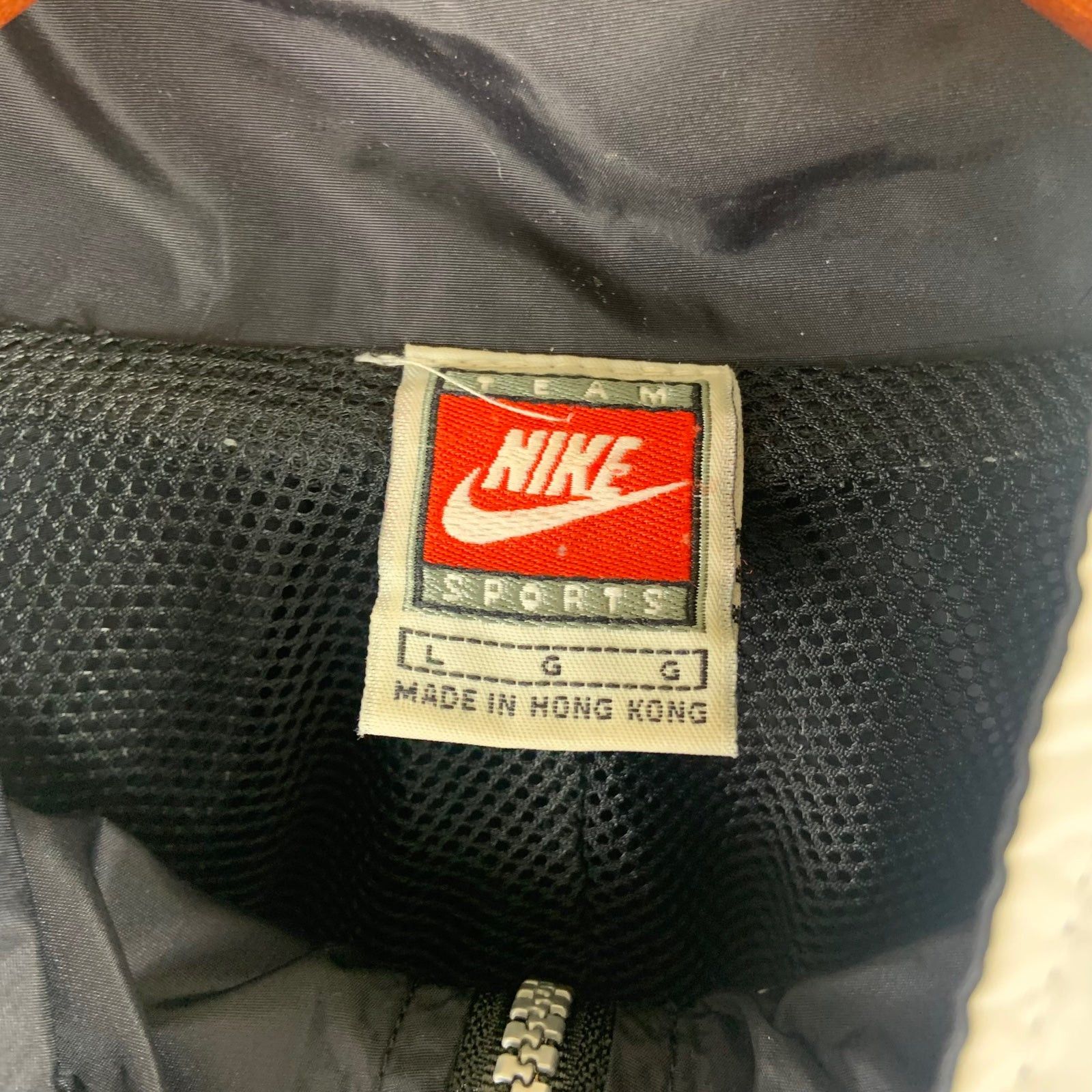 Nike Vintage Nike Wyoming Windbreaker Size US L / EU 52-54 / 3 - 3 Thumbnail