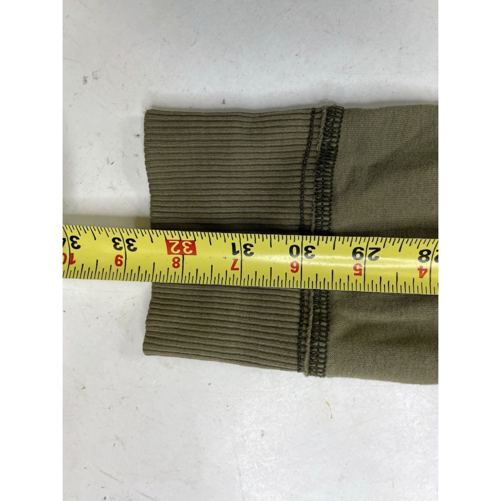 Abercrombie & Fitch VINTAGE Abercrombie & Fitch Green Zip Up Hoodie Sweatshirt Women’s Size S Short Description: Full Zip, Logo, Pockets Size S / US 4 / IT 40 - 6 Thumbnail