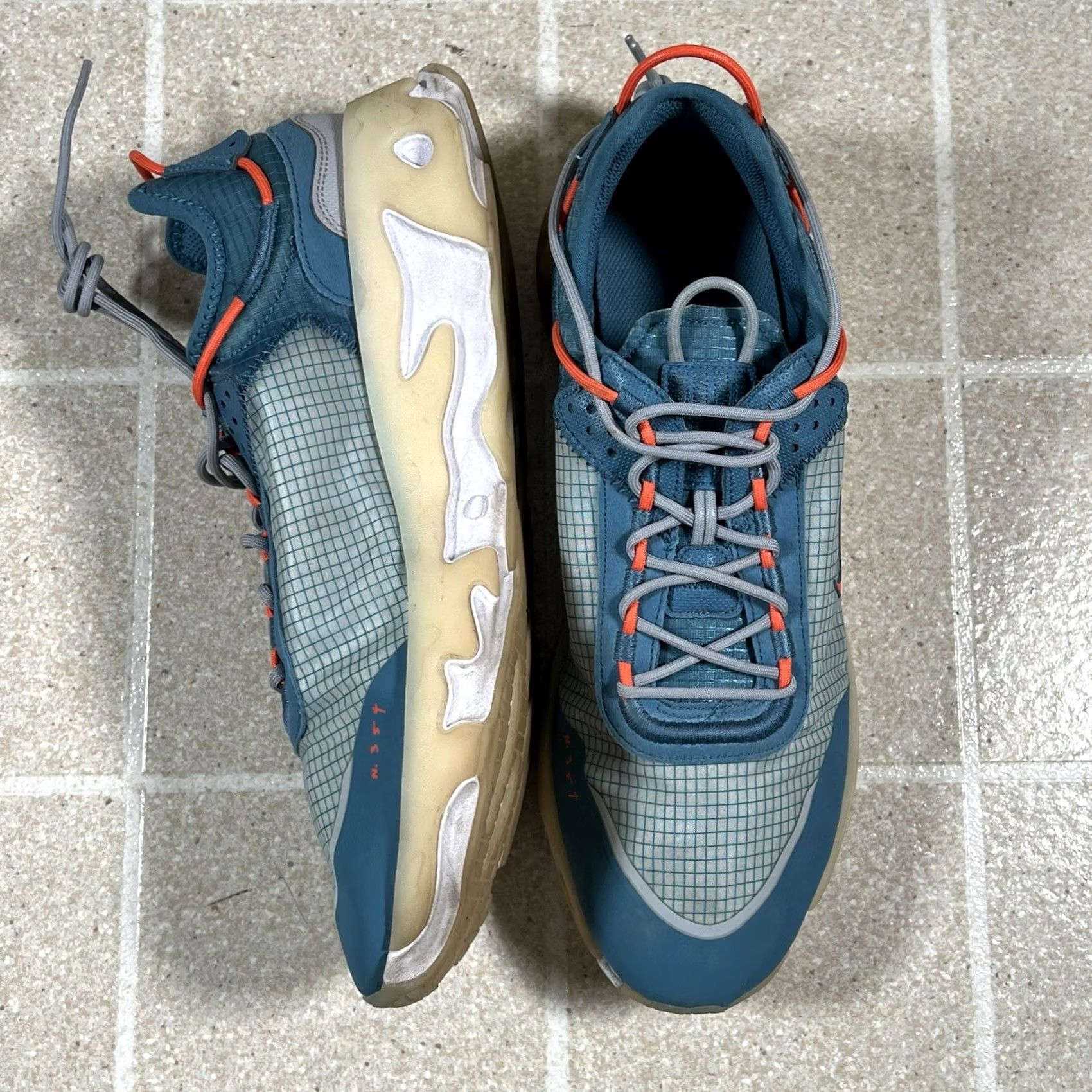 Nike Nike React Live Sneaker Blue 2021 Sz 12 CV1772-401 Mens Size US 12 / EU 45 - 4 Thumbnail