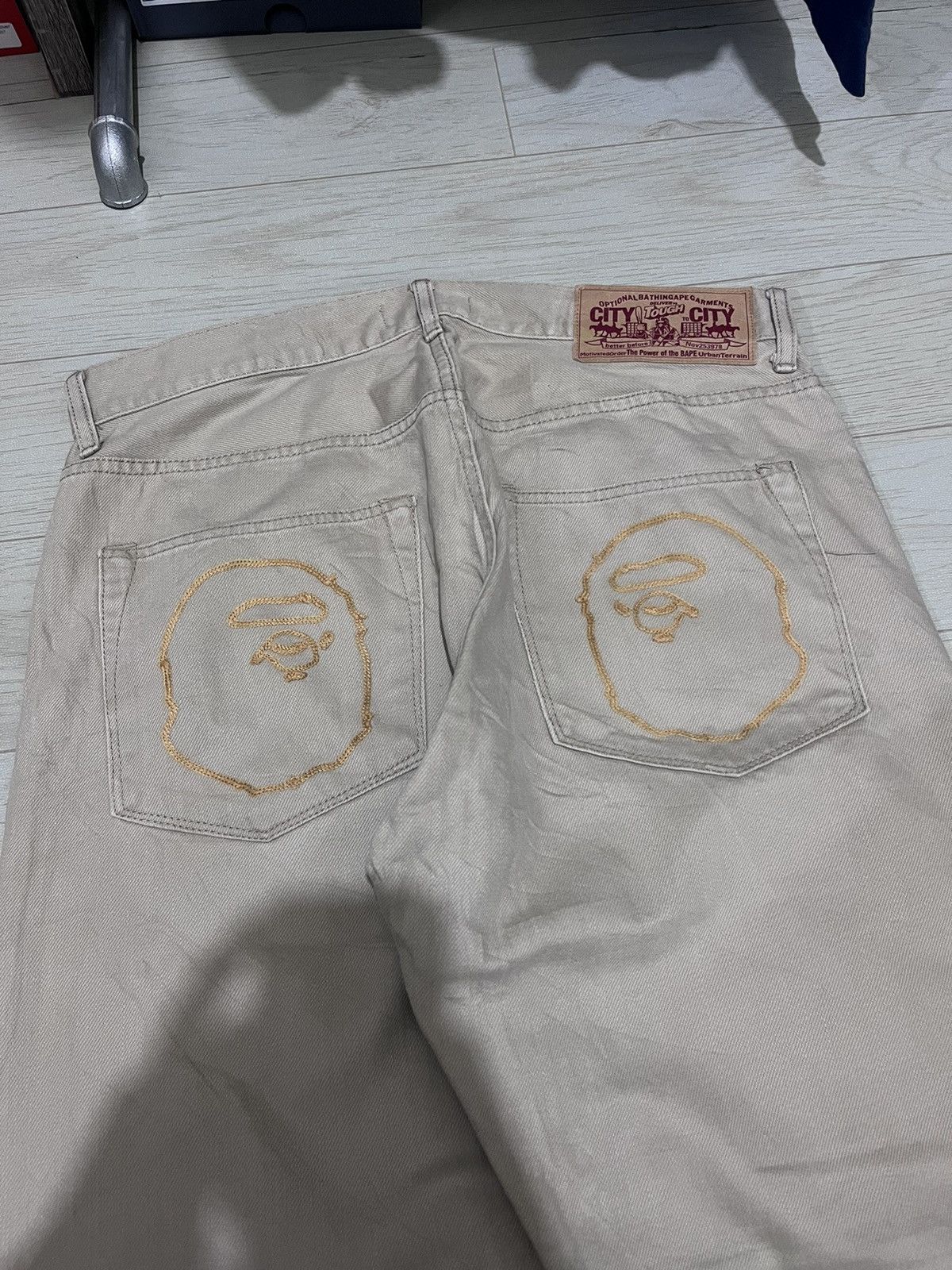 Bape Vintage Bape jeans embroidered logos Size US 33 - 3 Thumbnail