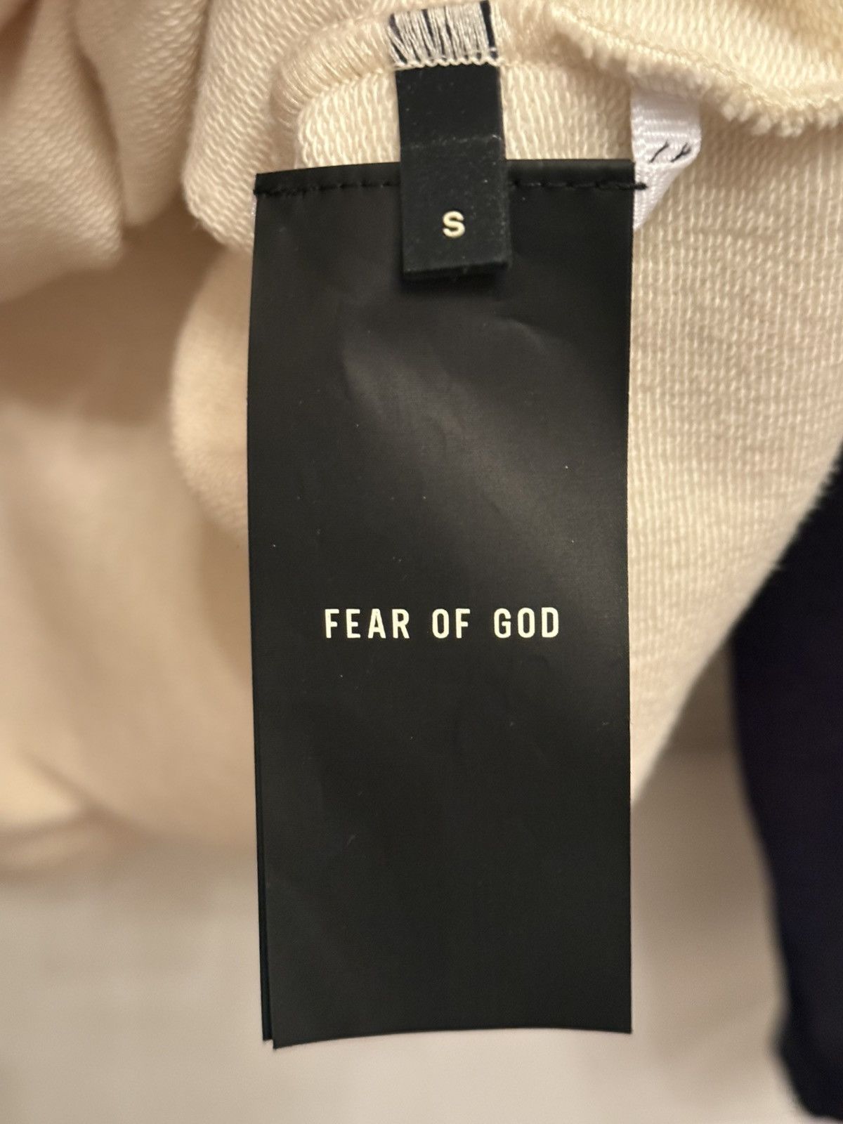 Fear of God FEAR OF GOD Long Sleeve Henley in Cream & Vintage Black Size US S / EU 44-46 / 1 - 6 Thumbnail