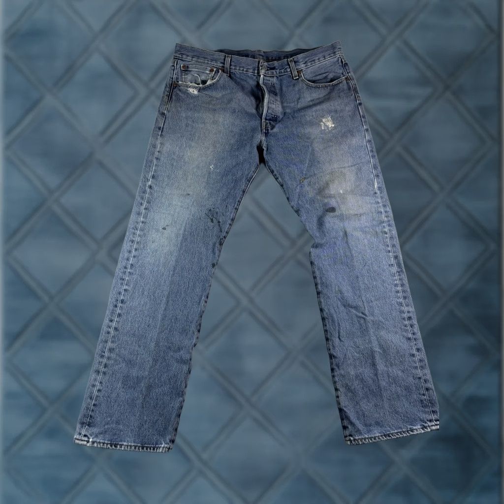 Levi's VINTAGE Levi's 501 Jeans Men 36x30 Button Fly Distressed Denim Straight Leg Fit Jeans Regular Size 36 Blue Mens Levi's 501 Series 5-Pocket Design Size US 36 / EU 52 - 1 Thumbnail