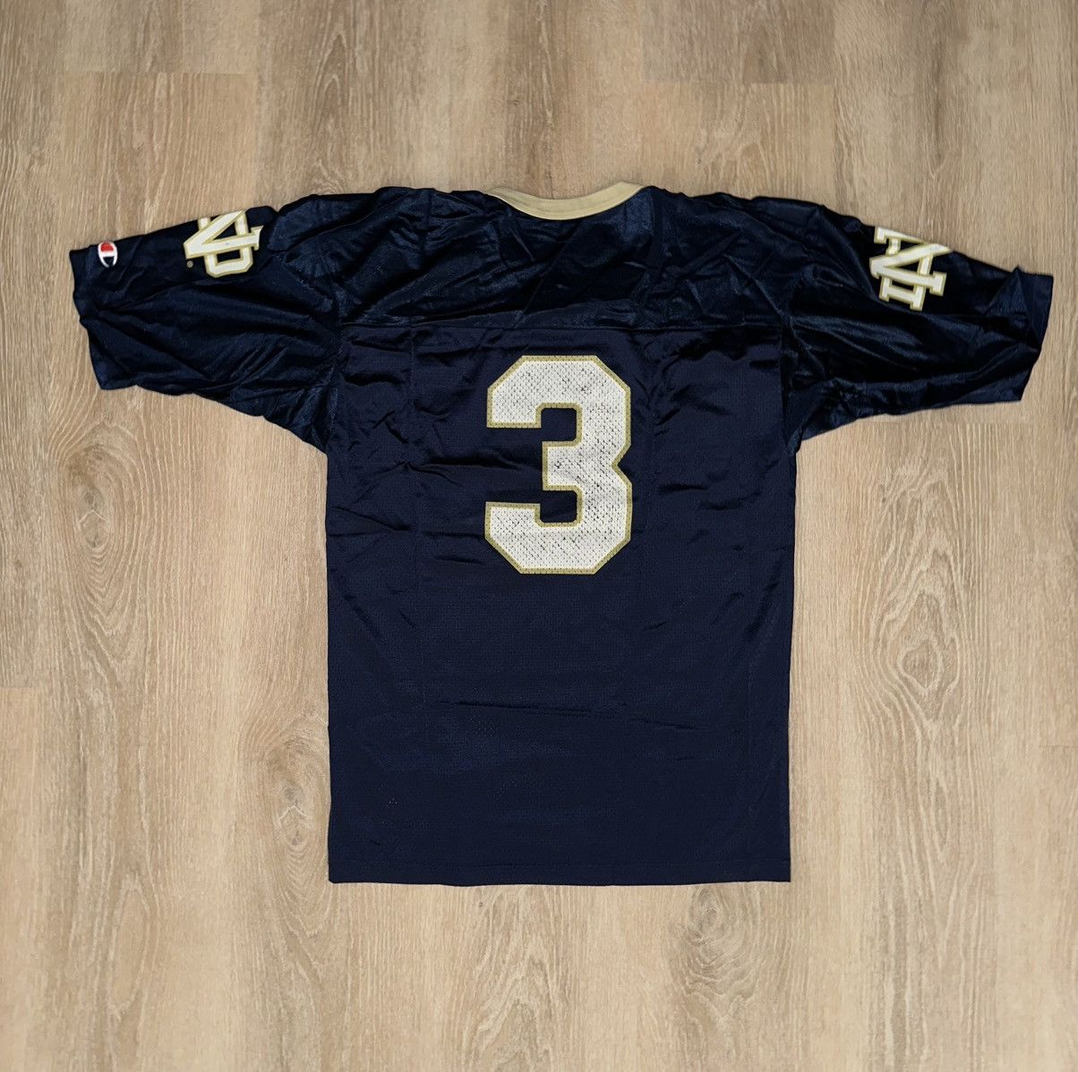Champion × NCAA × Vintage Vintage 90’s Notre Dame # 3 Joe Montana Champion Jersey Size US L / EU 52-54 / 3 - 2 Thumbnail