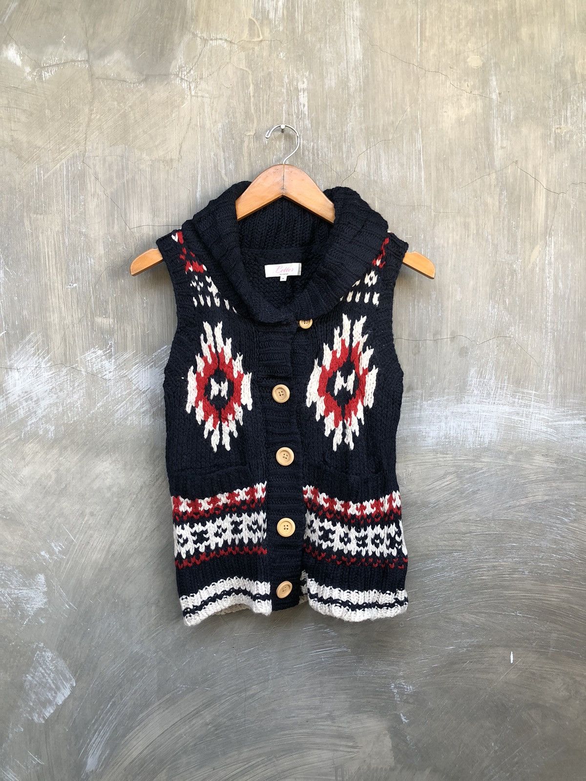 Japanese Brand Vintage Letter Back Number Navajo Pattern Wool Knit Vest Size US M / EU 48-50 / 2 - 1 Thumbnail