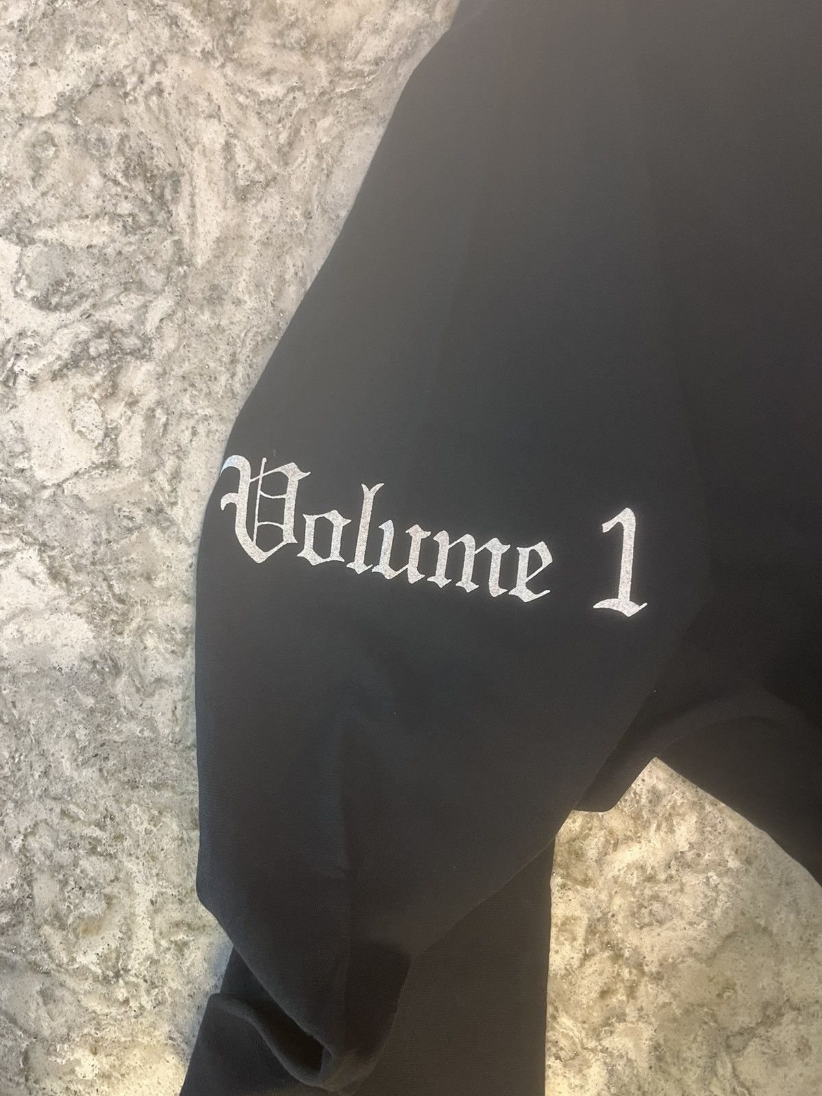 Kanye West Kanye West Vultures Black T shirt Size US L / EU 52-54 / 3 - 3 Thumbnail