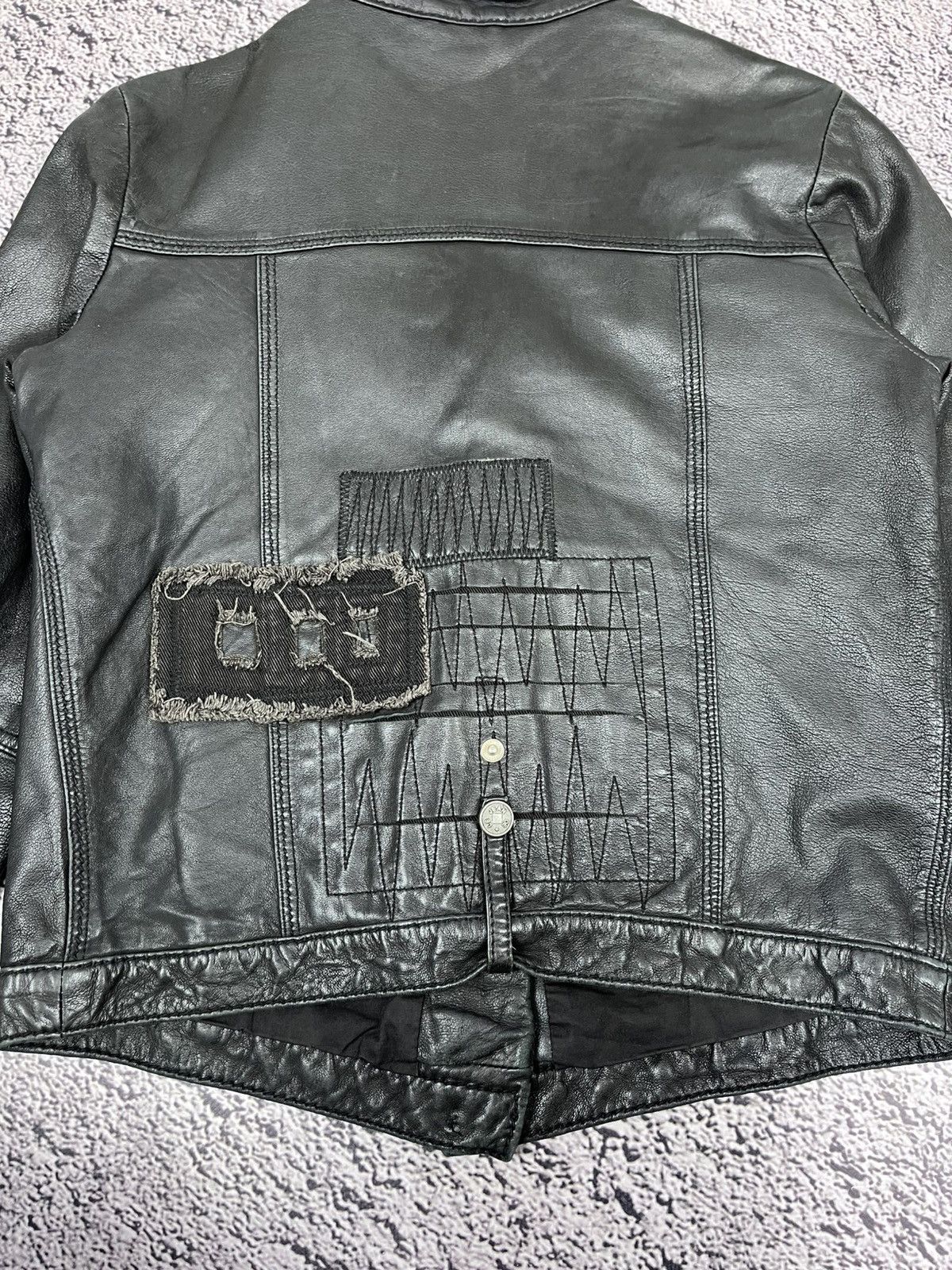 Marithe + Francois Girbaud MARITHE FRANÇOIS GIRBAUD Avant Garde Cropped Leather Jacket Size S / US 4 / IT 40 - 15 Thumbnail