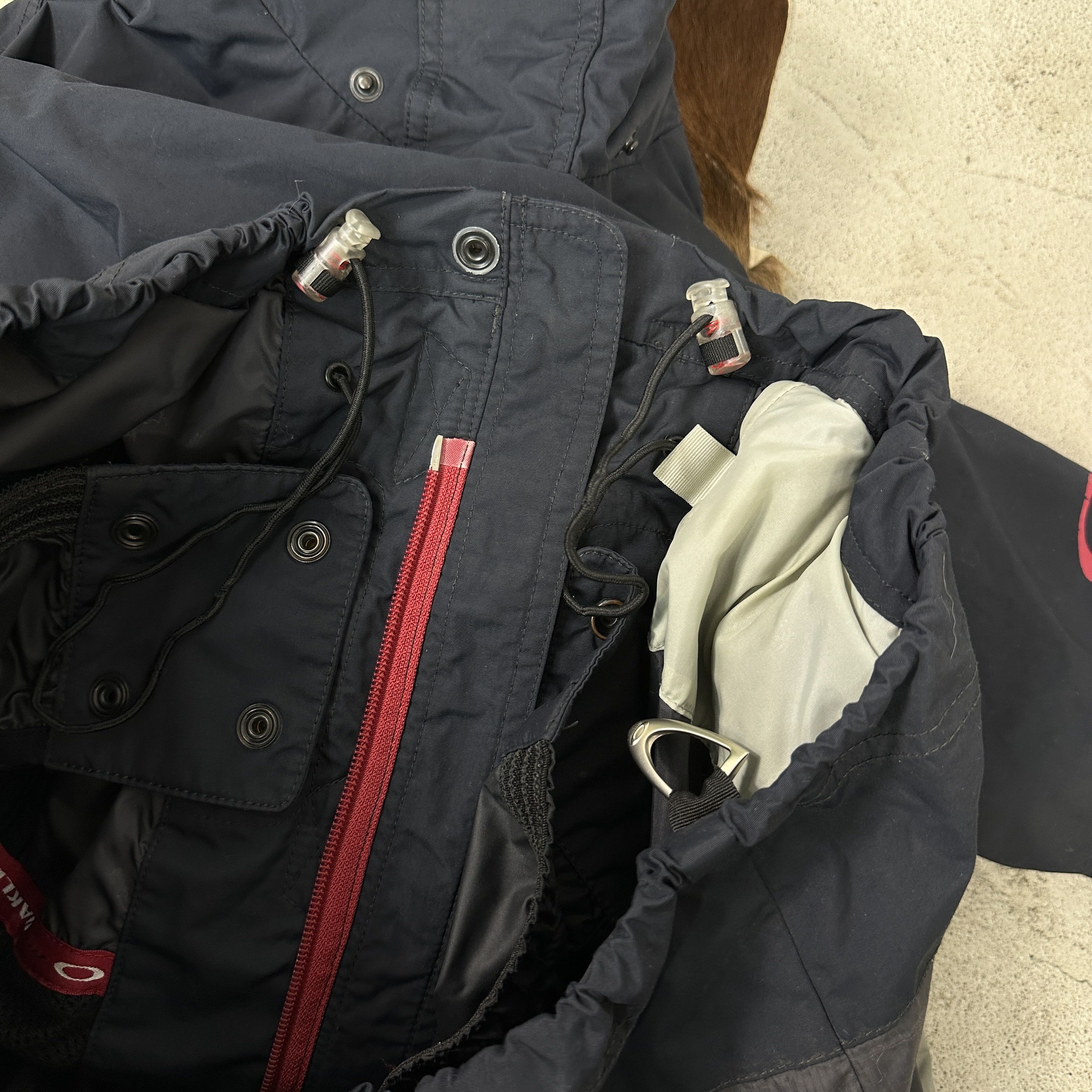 Oakley × Vintage Vintage Oakley Technical Jacket Size US L / EU 52-54 / 3 - 12 Thumbnail