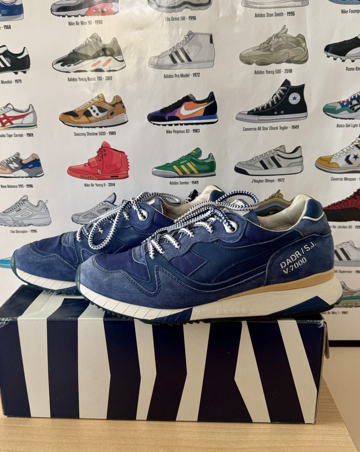 Diadora Diadora V7000 Slam Jam Size US 9 / EU 42 - 5 Thumbnail