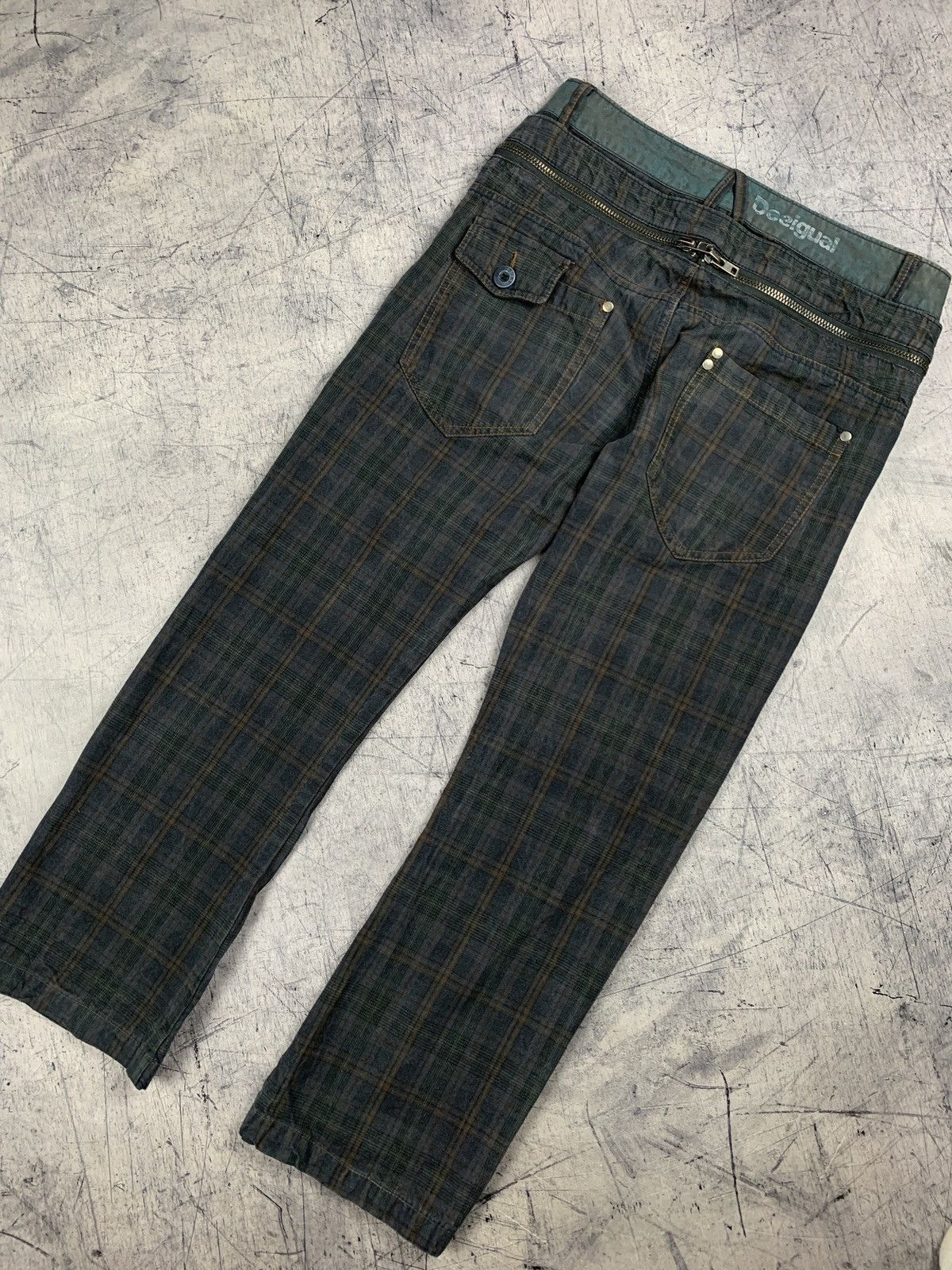 Desigual Vintage Y2K Desigual Plaid Avant Garde Pants Size 40 Regular Size US 31 - 7 Thumbnail