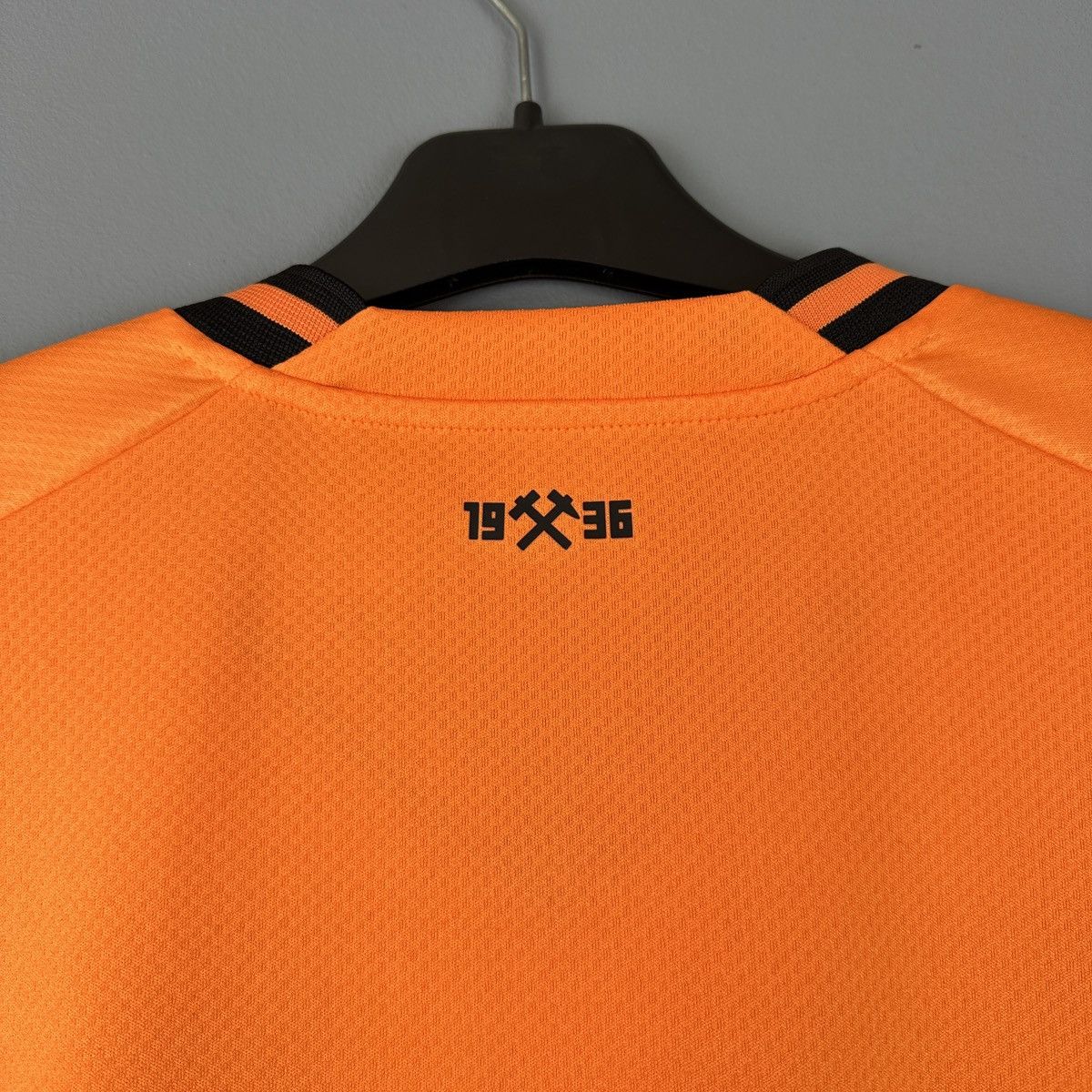 Puma Shakhtar Donetsk Home Jersey Men’s Puma Shirt 2022/2024 Size US XL / EU 56 / 4 - 11 Thumbnail