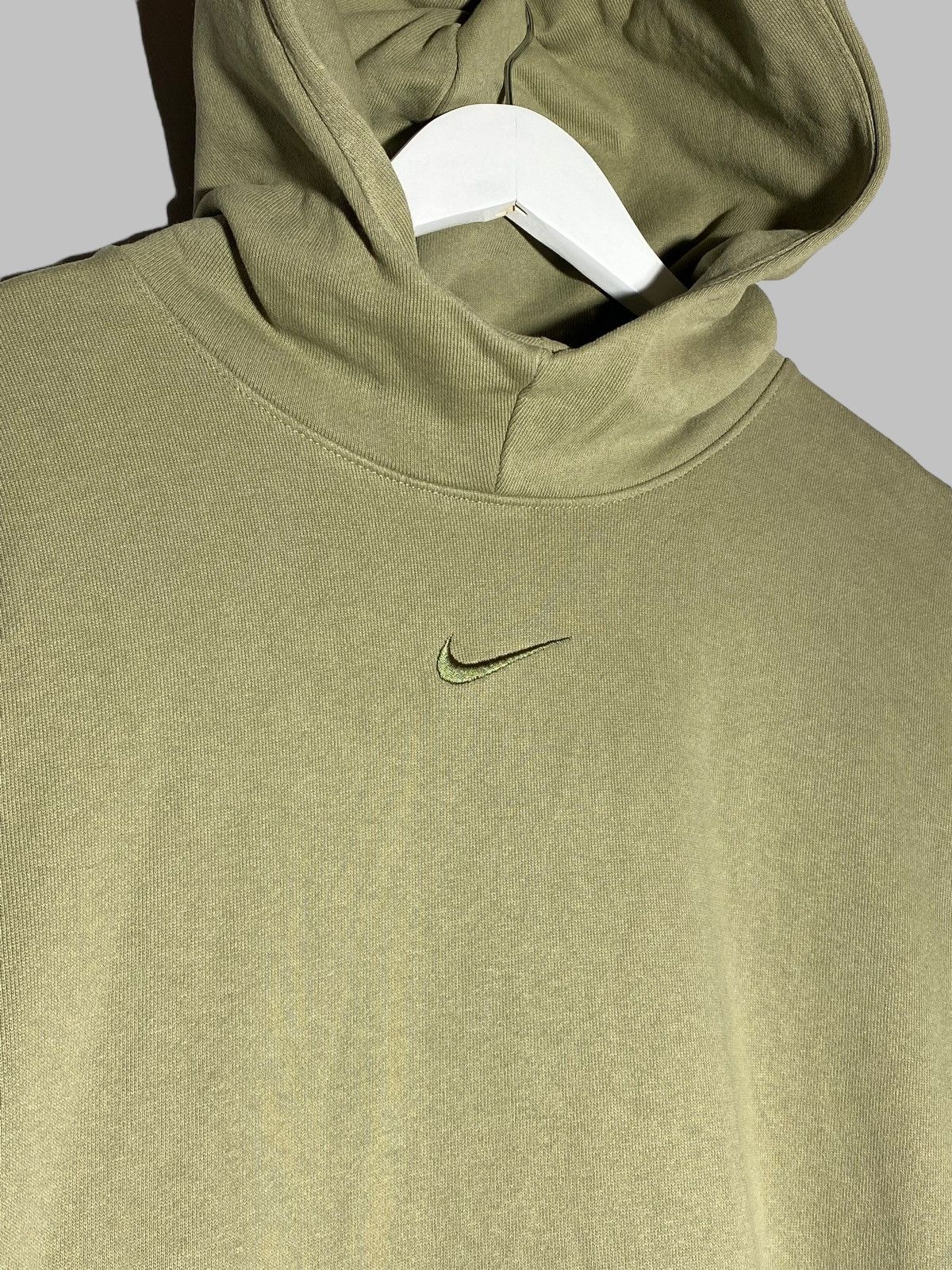 Vintage 🔥 00s NIKE SWOOSH DRIP OLIVE GREEN HOODIE STAPLE VINTAGE Size US M / EU 48-50 / 2 - 4 Thumbnail