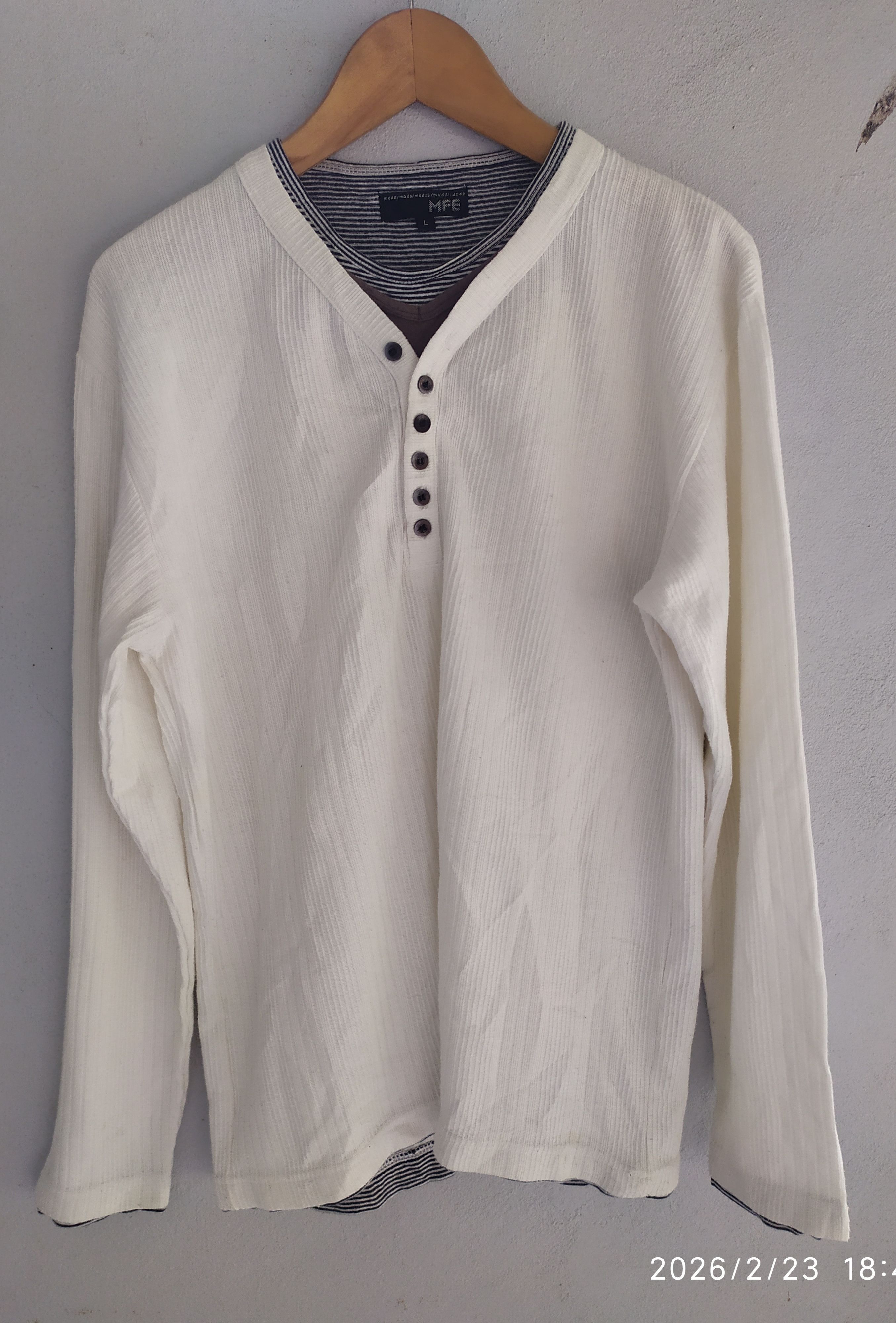 If Six Was Nine 2000s Japanese Mfe double layer long slevee Size US L / EU 52-54 / 3 - 1 Thumbnail