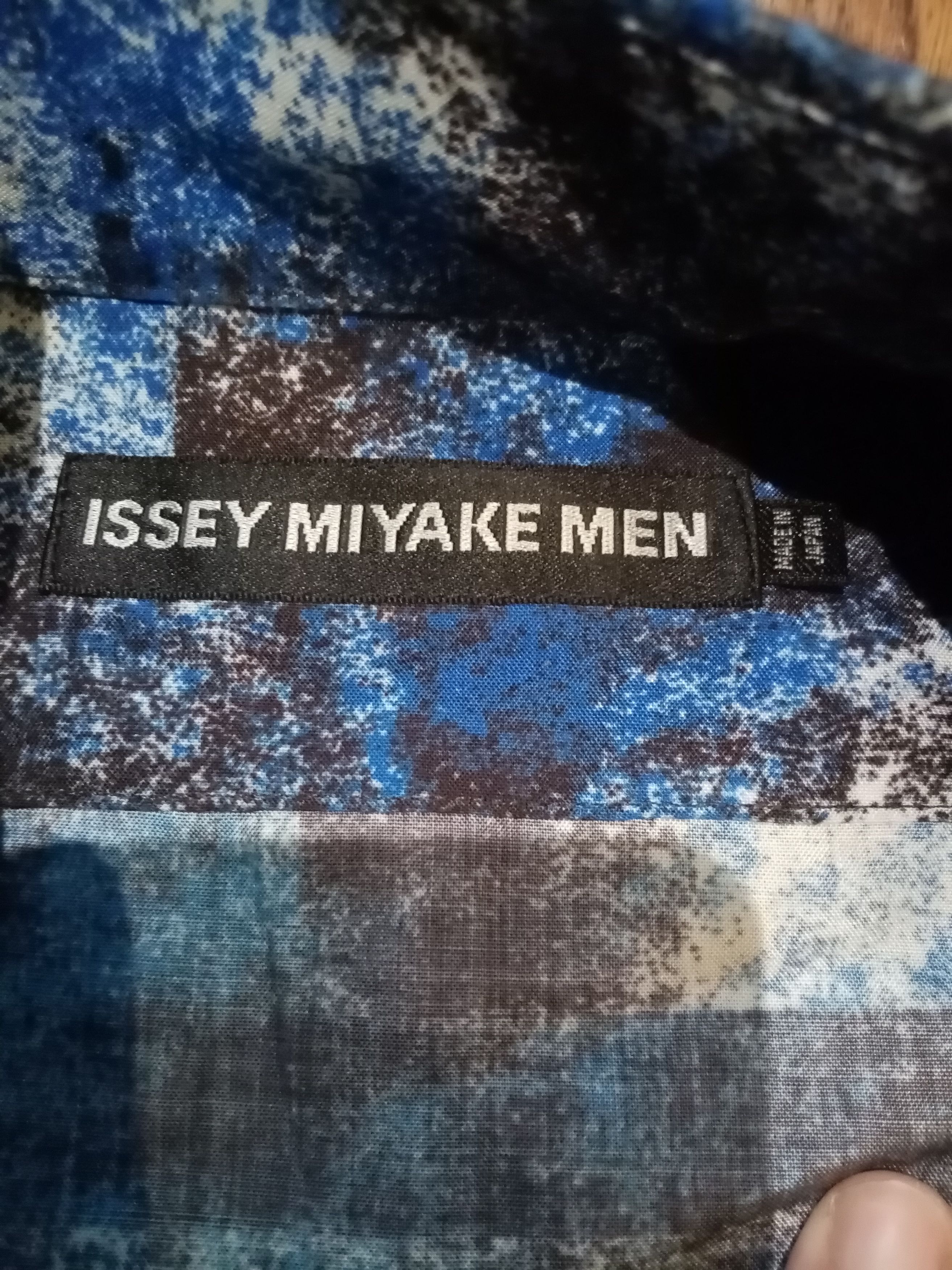 Issey Miyake ISSEY MIYAKE PLEATED SHIRT SIZE1/S Size US S / EU 44-46 / 1 - 2 Thumbnail