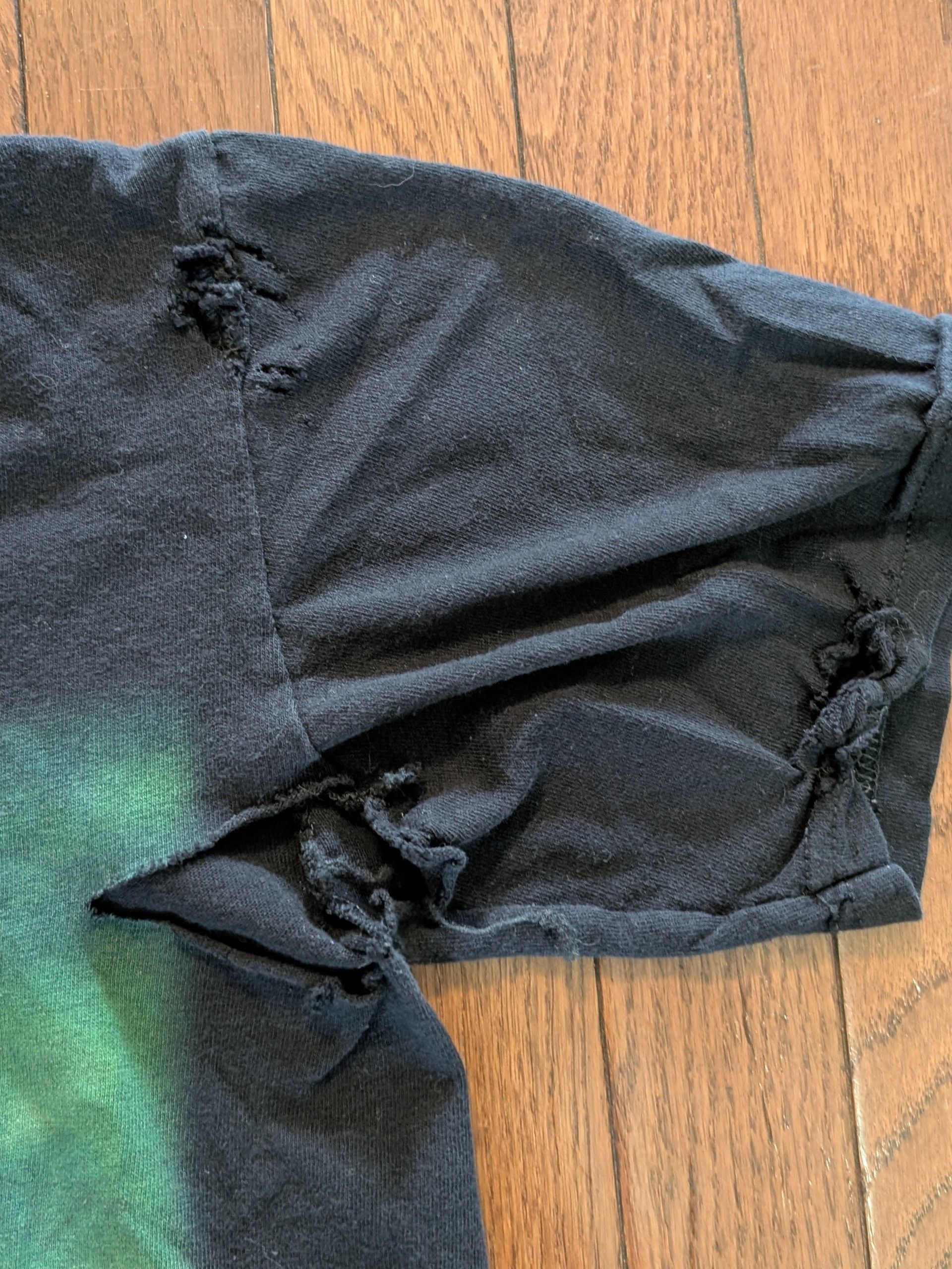 Other 2011 Rob Zombie Thrashed Hell On Earth Tour T-Shirt - Size S Size US S / EU 44-46 / 1 - 3 Thumbnail