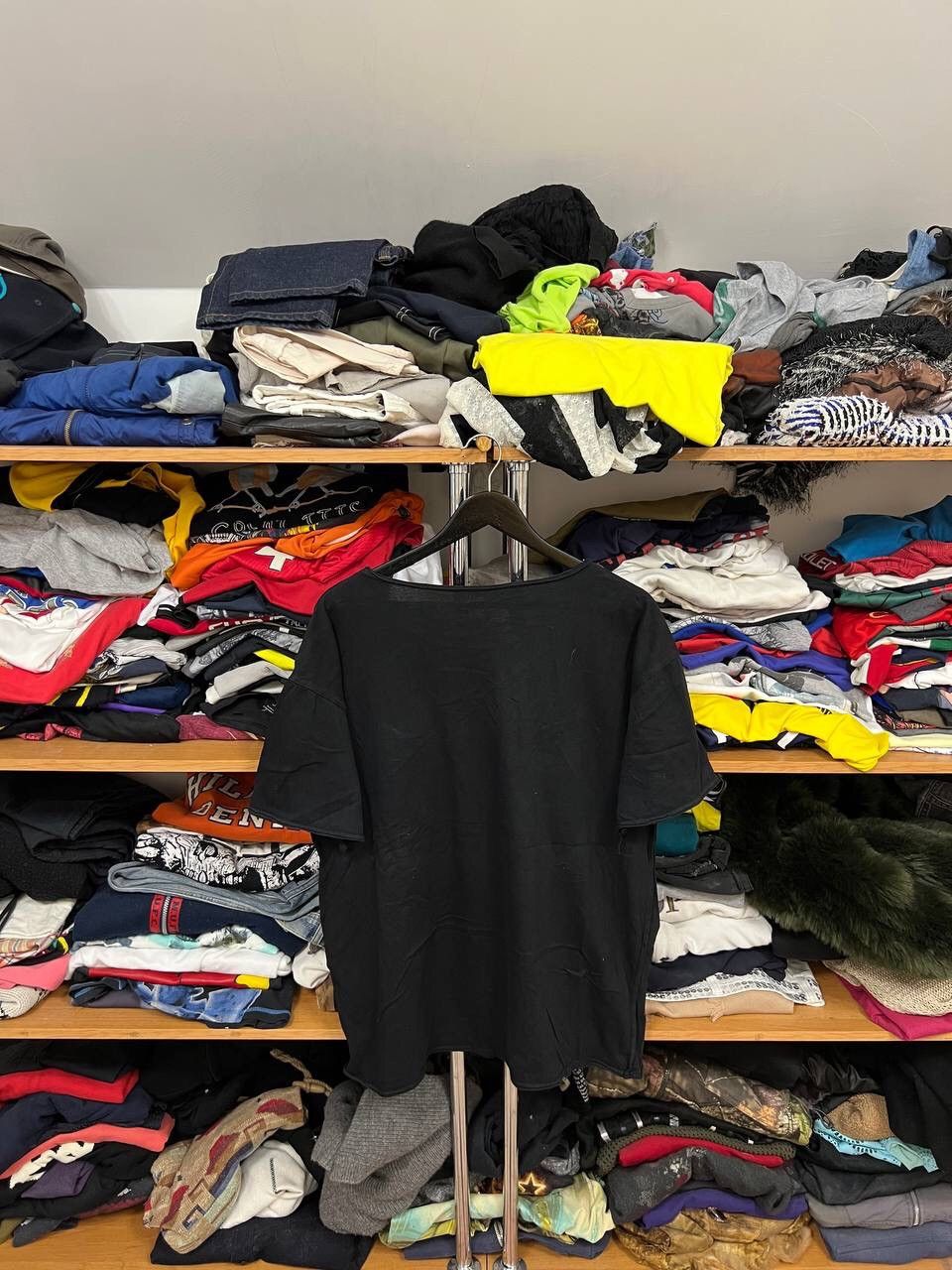 Hypebeast × Kith Kith Vintage Distressed Just Us Logo T-Shirt Large Size US XL / EU 56 / 4 - 7 Thumbnail