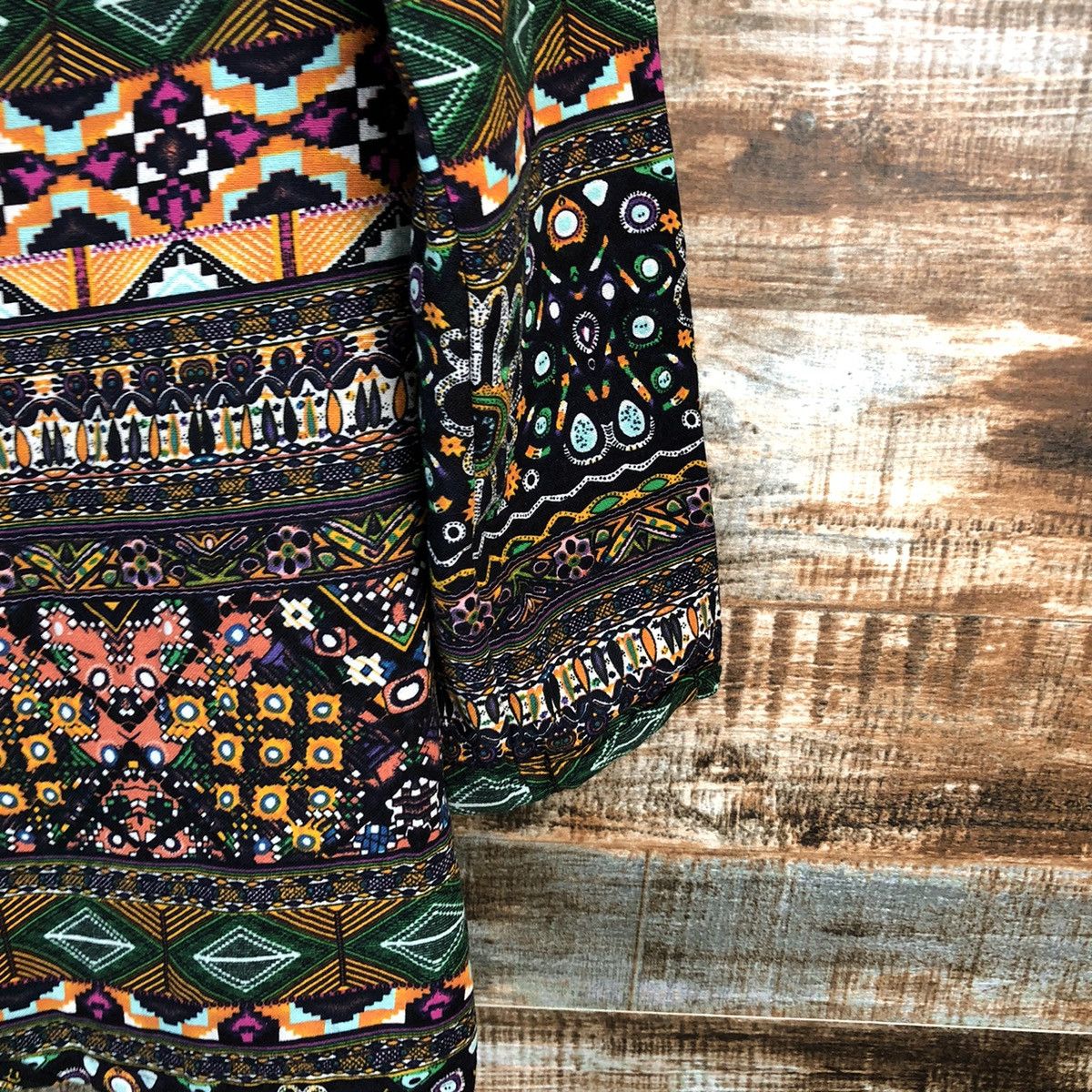 Japanese Brand Japan fur art navajo sweater Hoodie #A2329 Size US M / EU 48-50 / 2 - 16 Thumbnail