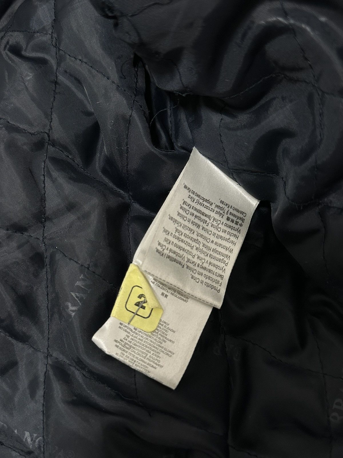 Japanese Brand Vintage Avant Garde Down-Filled Bomber Jacket Size M Y2K Size US M / EU 48-50 / 2 - 9 Thumbnail