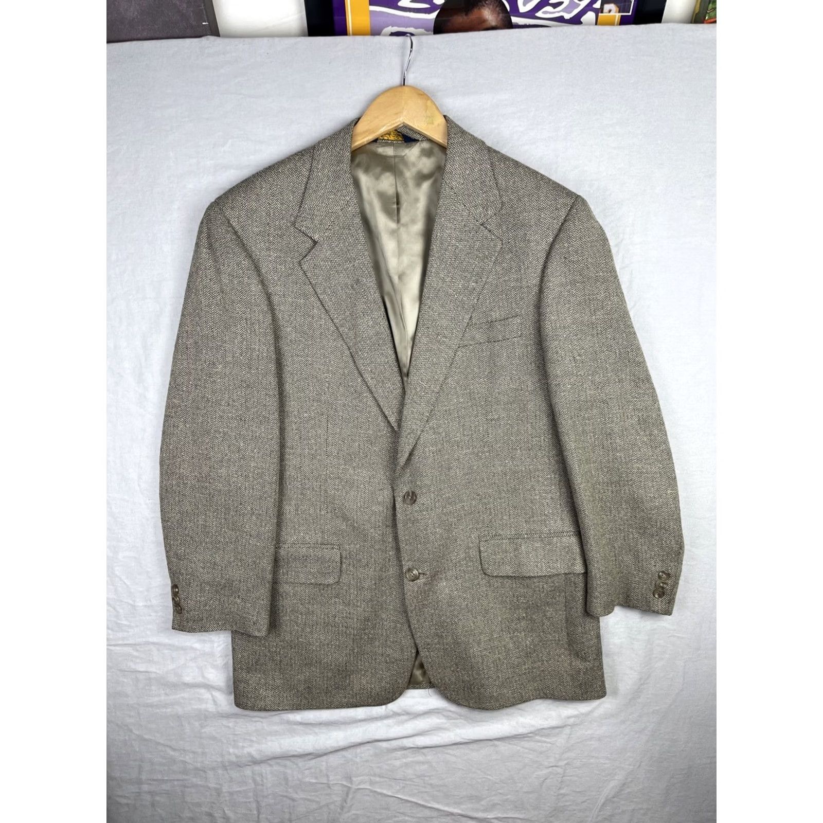 Brooks Brothers VINTAGE Brooks Brothers Jacket Mens 40 Brown Herringbone Sport Coat Blazer Wool Tweed USA Regular Sized Mens Size 40R - 2 Thumbnail