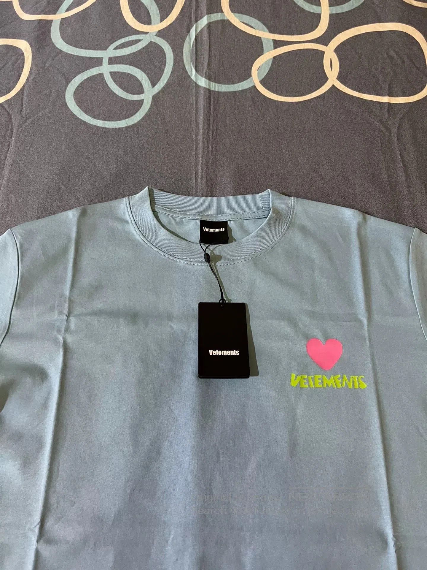 Vetements Vetements Pink Heart Slogan Short Sleeve T-shirt. Size L / US 10 / IT 46 - 2 Thumbnail