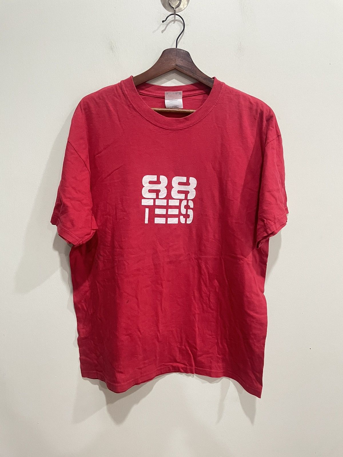 Hanes Vintage 88 Tees Hanes Beefy Size US L / EU 52-54 / 3 - 1 Thumbnail