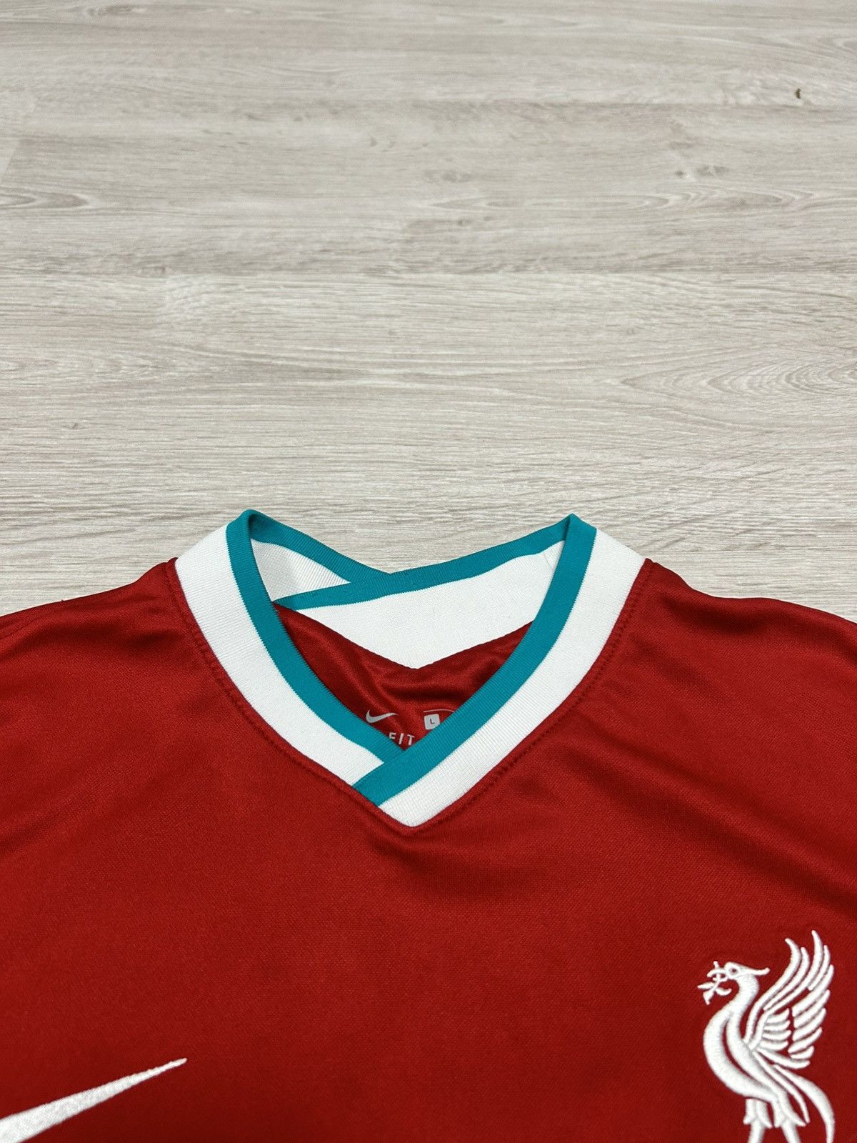Nike Nike Soccer Jersey FC Liverpool 2020/21 away size M Size US M / EU 48-50 / 2 - 4 Thumbnail