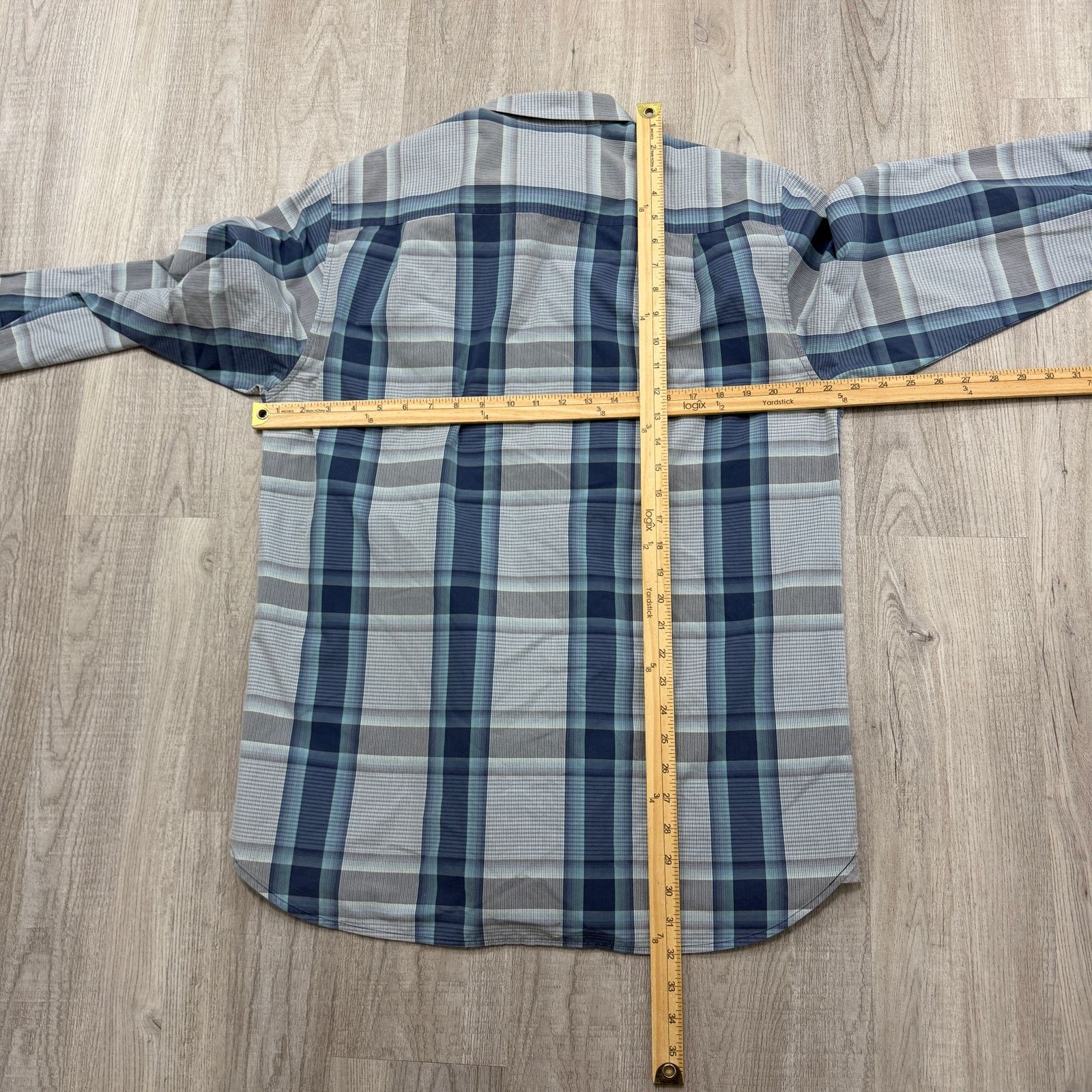 Tommy Bahama Tommy Bahama Button Up Shirt Men's Medium Blue Gray Plaid Size US M / EU 48-50 / 2 - 7 Thumbnail