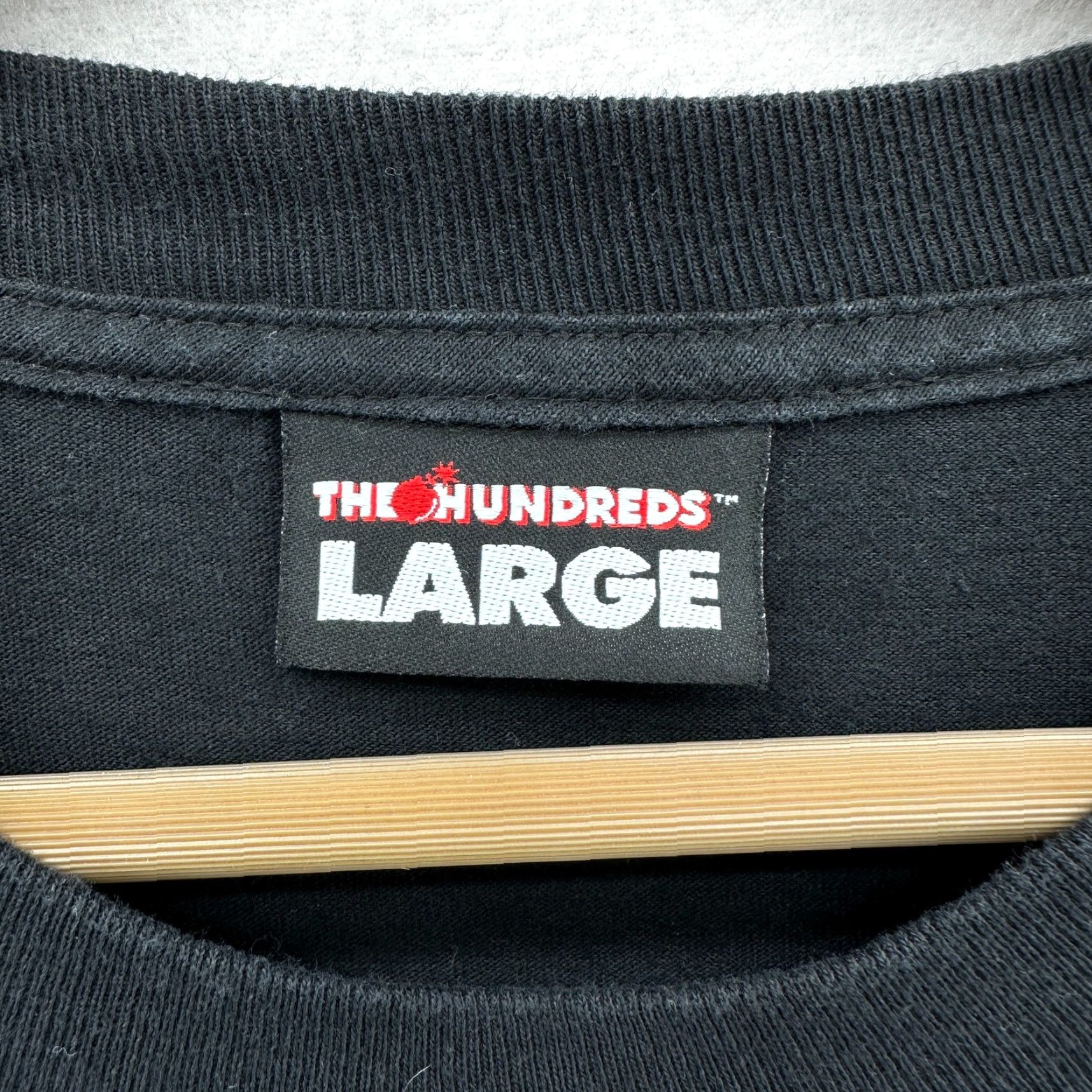 The Hundreds The Hundreds Circle of Hate Snake Spider Web T Shirt Mens Large Black Size US L / EU 52-54 / 3 - 2 Thumbnail