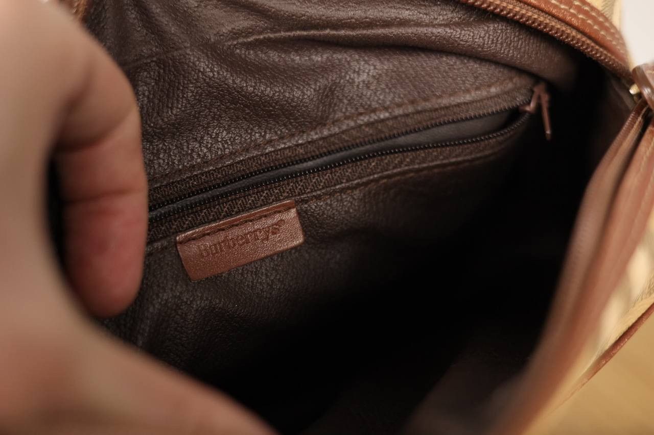 Burberry × Vintage Vintage Burberrys Monogram Leather Shoulder Bag Size ONE SIZE - 10 Thumbnail