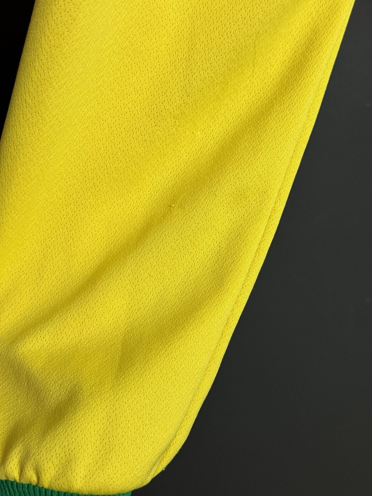 Errea Norwich City 12/13 Home Football Long Sleeve Jersey Size US M / EU 48-50 / 2 - 13 Thumbnail