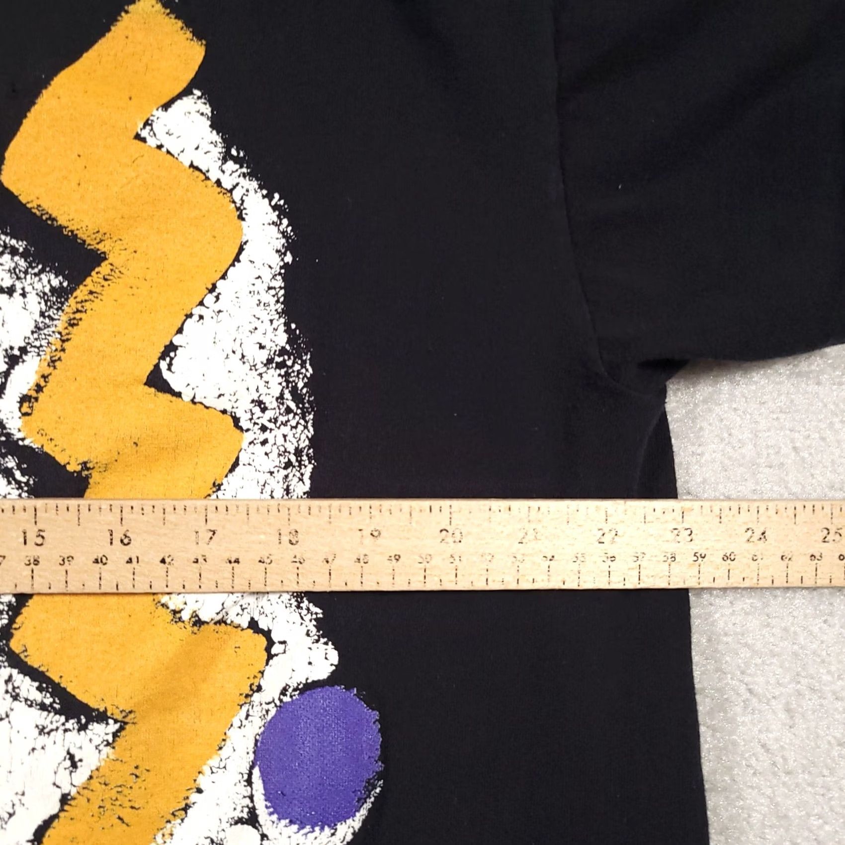 Vintage VINTAGE Marika T-Shirt Mens OSFA All Over Print Black Art Painting Abstract 90s USA Size US XL / EU 56 / 4 - 7 Thumbnail