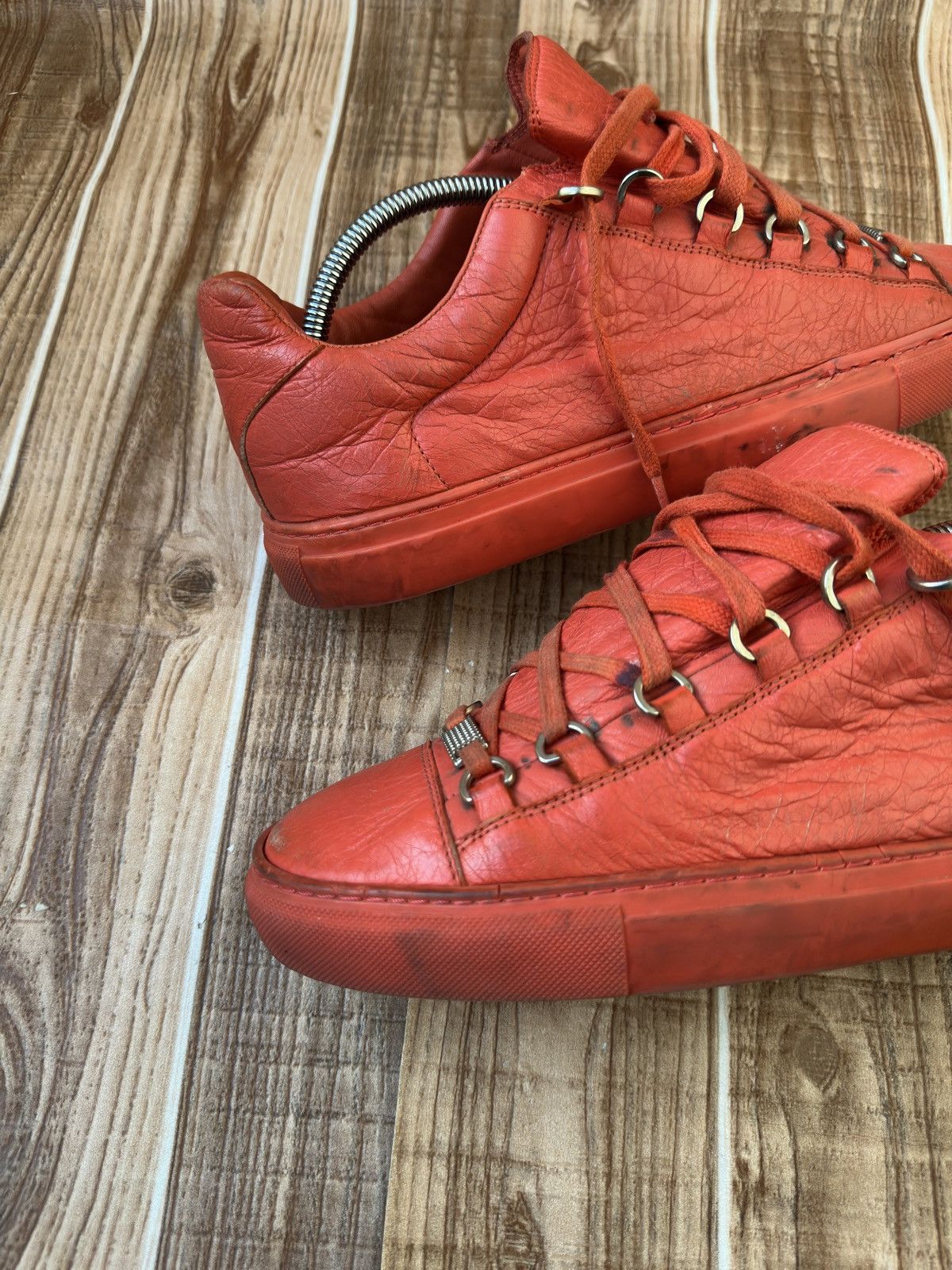 Balenciaga 🔥BALENCIAGA ARENA RED LEATHER LOW TOP SNEAKERS Size US 9 / EU 42 - 10 Thumbnail