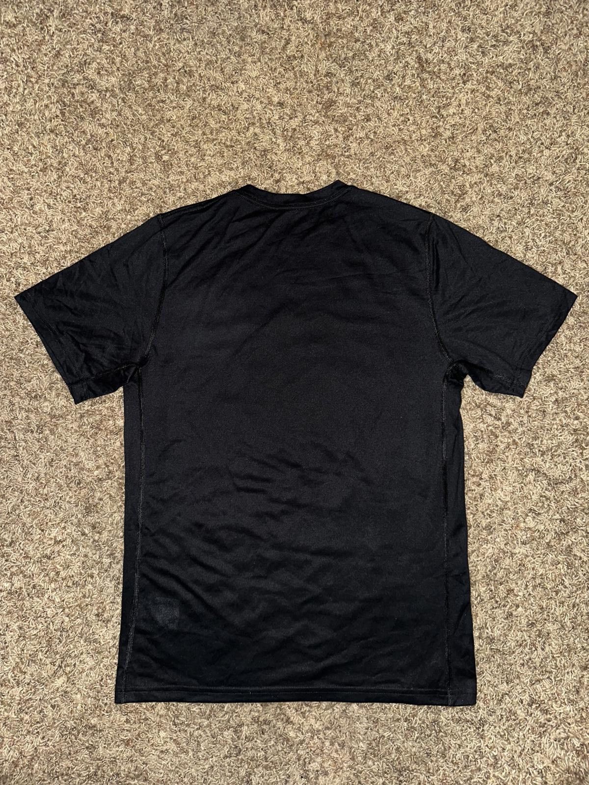 Nike Nike Men’s NBA Philadelphia 76ers Team-Issued Black "Vote" Short Sleeve Shirt Size US S / EU 44-46 / 1 - 4 Thumbnail