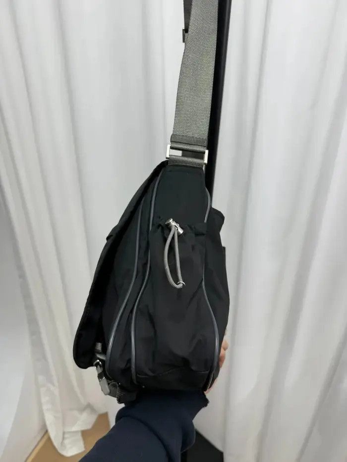 Prada Vintage Prada Red Label Messager Bag-2507 Size ONE SIZE - 5 Thumbnail