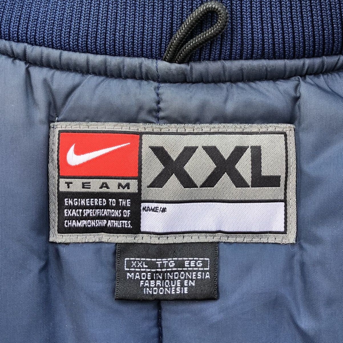 Nike Vintage Nike North Carolina UNC Tar Heels Bomber Jacket Size US XXL / EU 58 / 5 - 18 Thumbnail