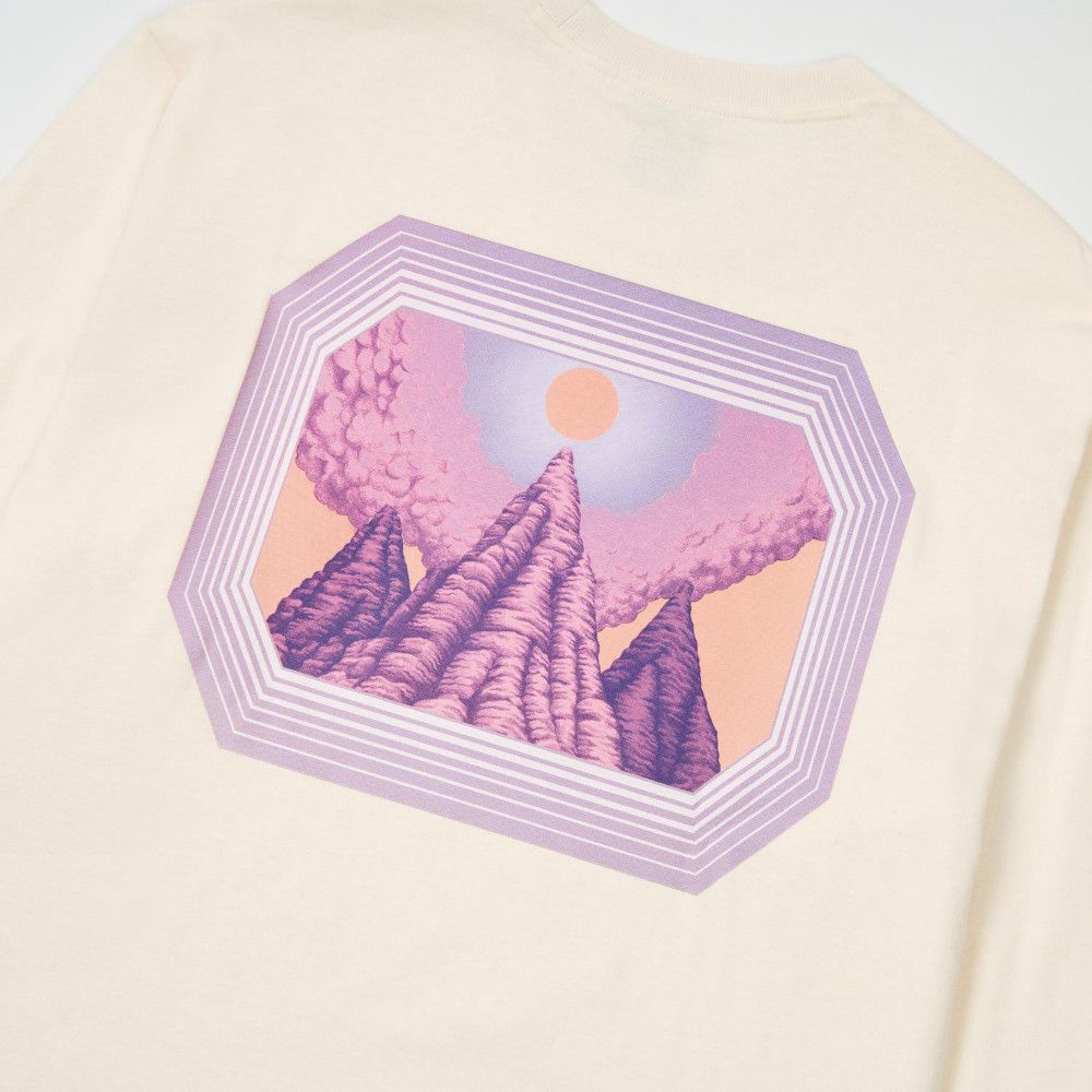 The North Face Urban Exploration MOUNTAIN GRAPHIC LS TEE Size US M / EU 48-50 / 2 - 6 Thumbnail