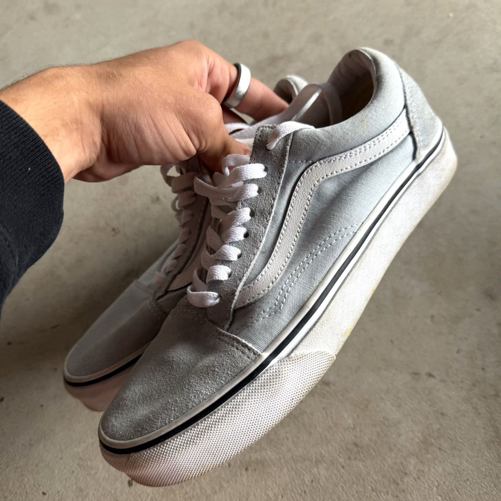 Vans Vans Off the Wall Old Skool Light Blue Suede Low Top Skate Sneakers Men’s 7 Men Blue Suede Sneaker 1990s Vintage Style Accessories Size US S / EU 44-46 / 1 - 6 Thumbnail