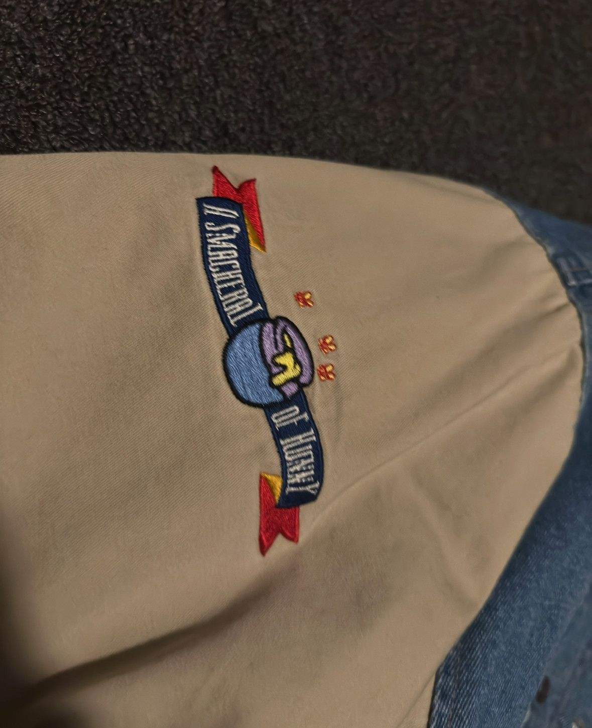 Disney Winnie the Pooh Bomber jacket Size US M / EU 48-50 / 2 - 4 Thumbnail