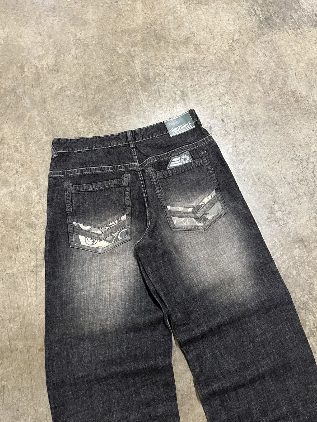 Southpole × Vintage Southpole black baggy fit wide leg faded denim opium skater Size US 40 / EU 56 - 3 Thumbnail