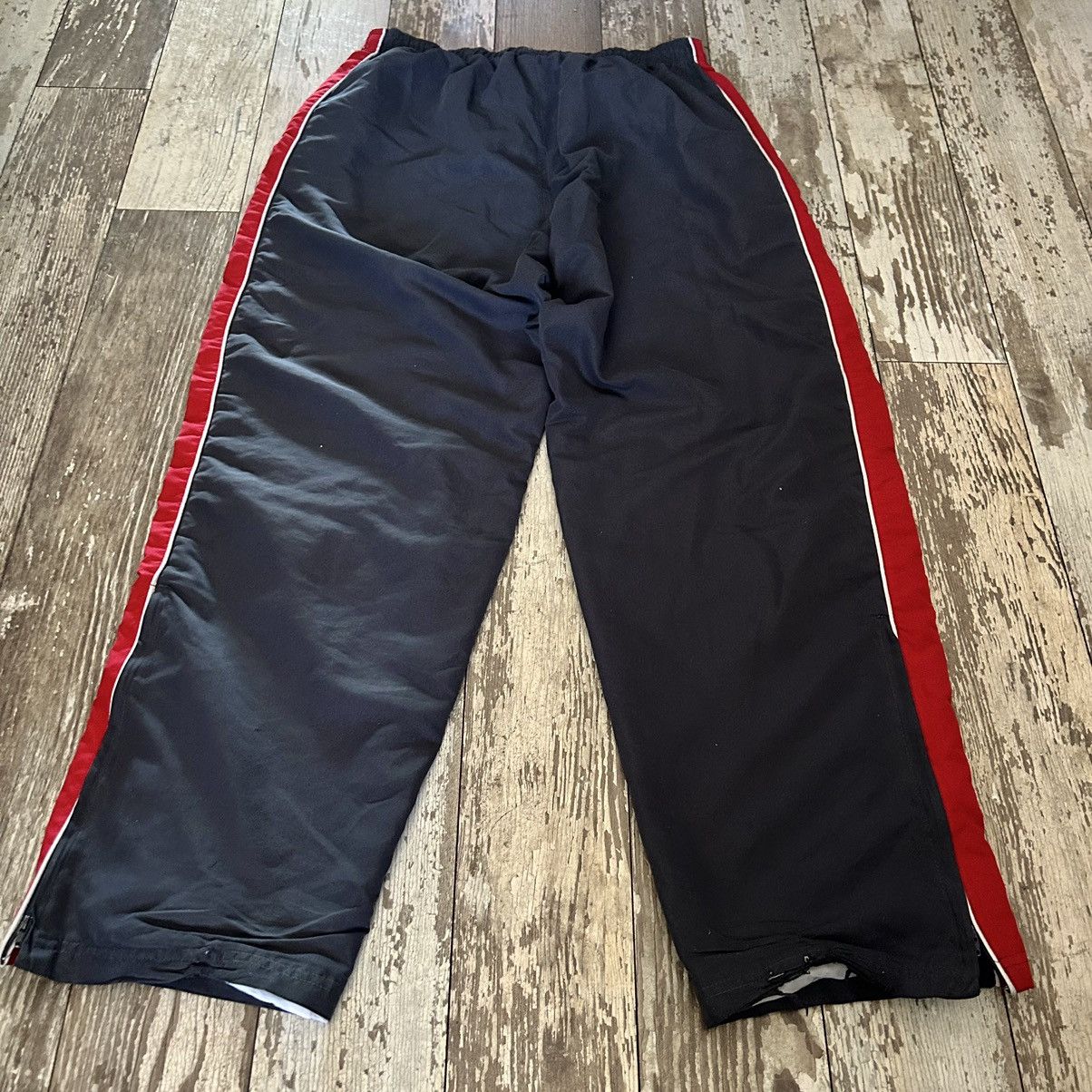 Wilson Vintage Wilson Sweatpants Red/Dark Grey Mens 32W Size US 32 / EU 48 - 4 Thumbnail