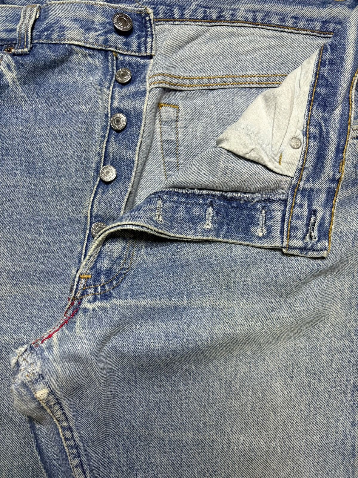 LVC × Levi's × Levi's Vintage Clothing Vintage 90s Levis Button S Mud Wash Distressed Rip Jeans Size US 33 - 3 Thumbnail