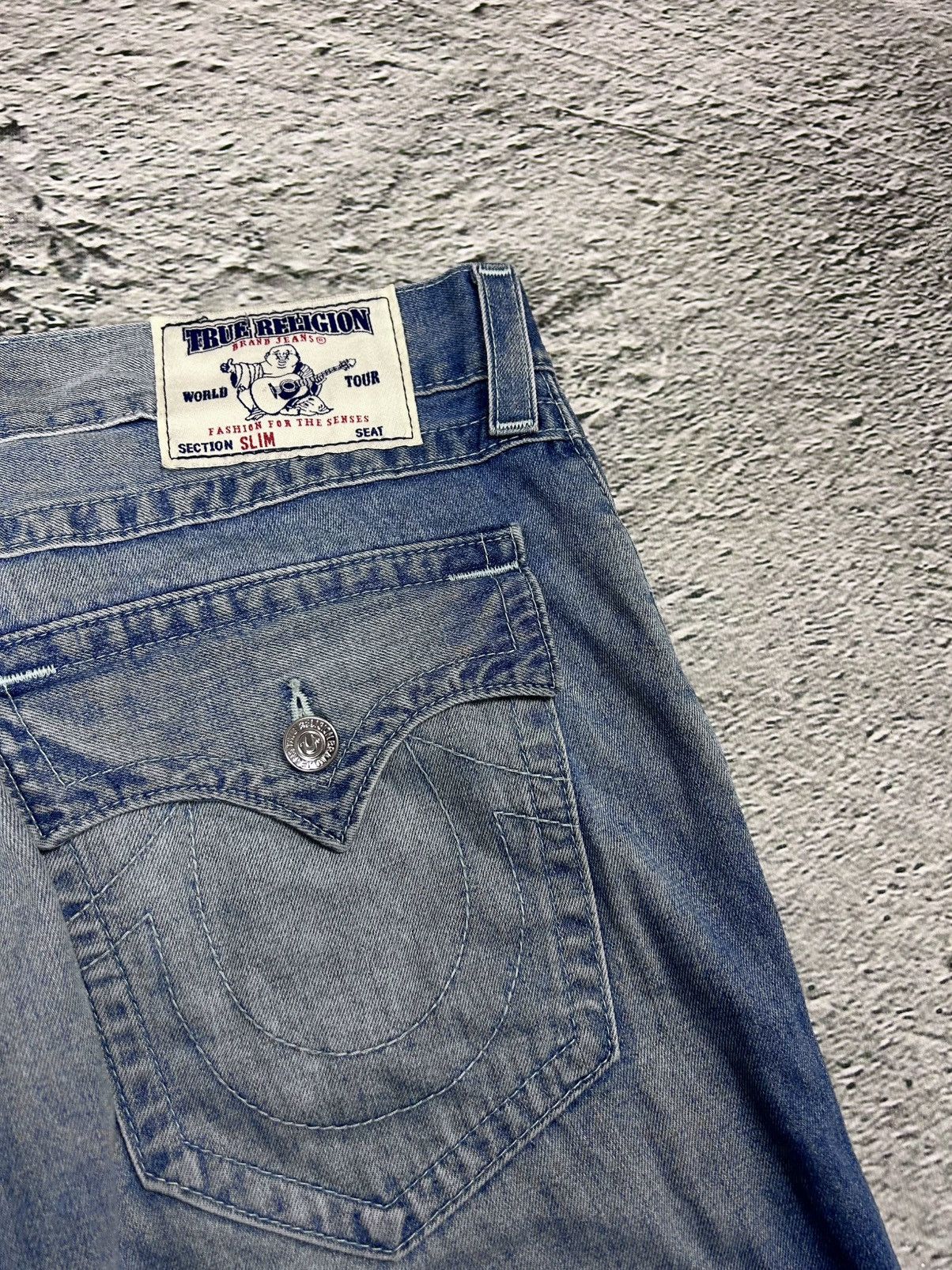 True Religion True Religion baby blue jeans white stitching Slim Y2K Size US 33 - 2 Thumbnail