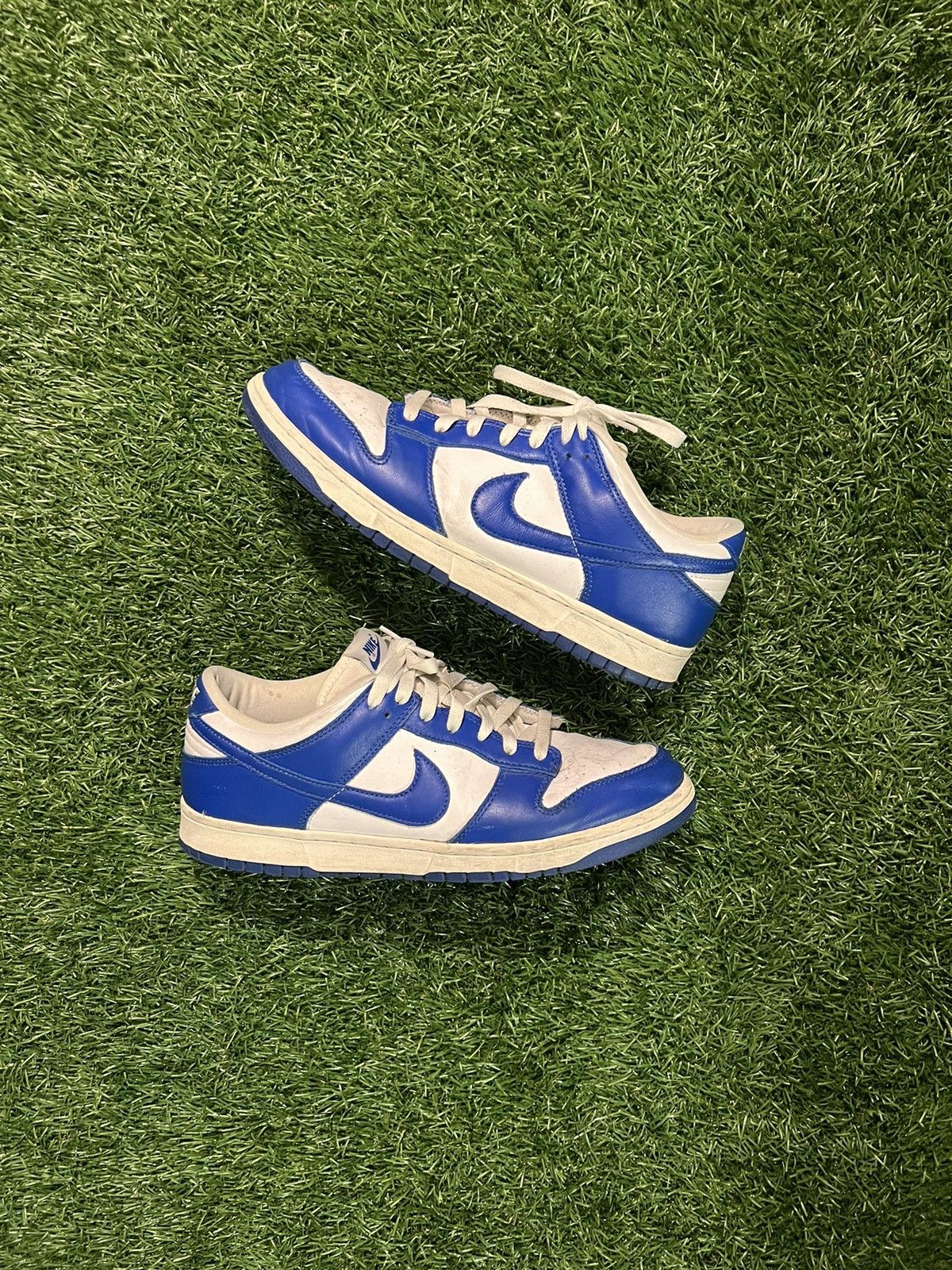 image of Nike Dunk Kentucky Sneaker Low Top Shoes in Blue, Men's (Size 12)