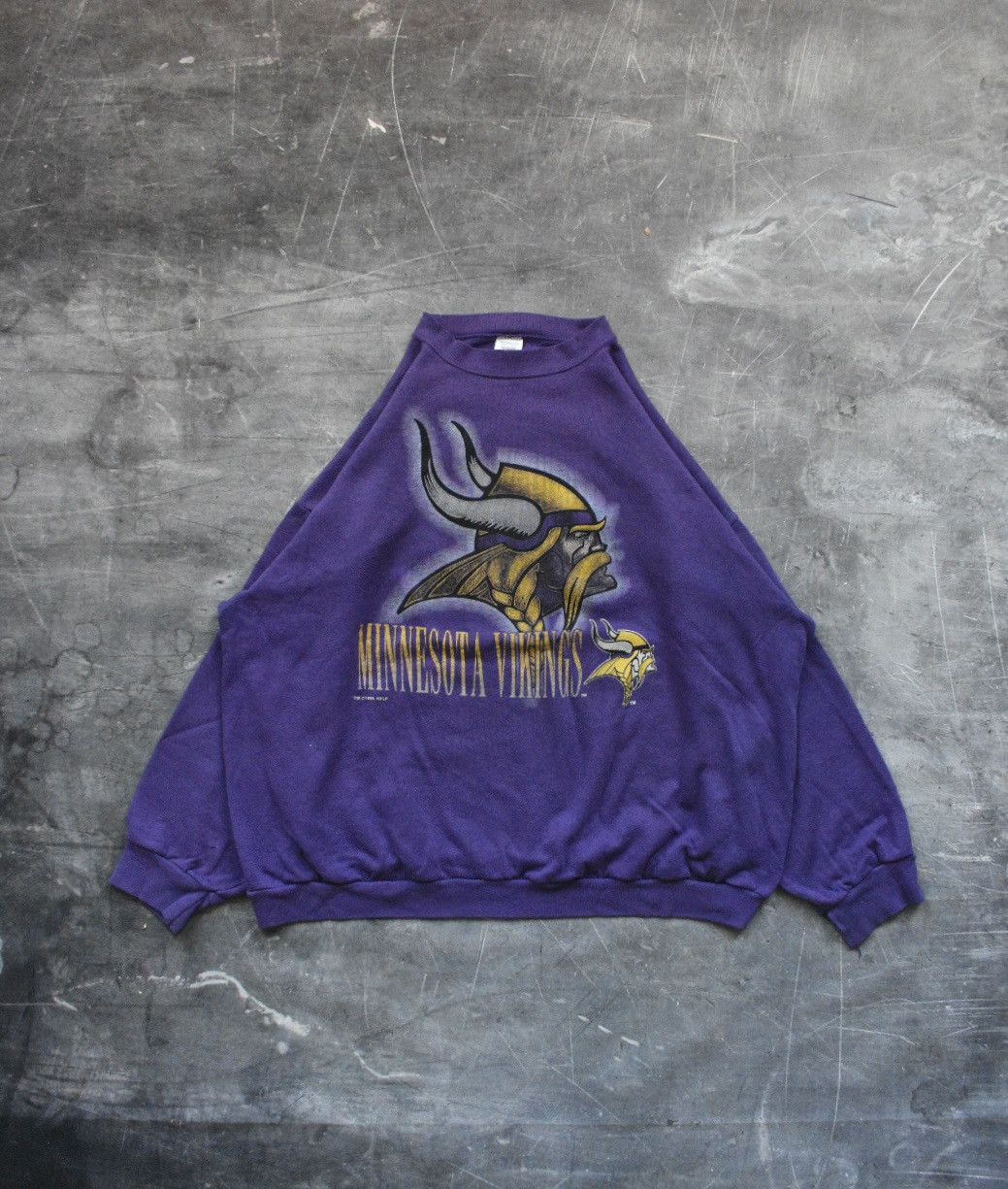 Logo 7 × NFL × Vintage Vintage ‘93 Minnesota Vikings NFL Logo 7 Sweatshirt (XXL) Size US XXL / EU 58 / 5 - 1 Thumbnail