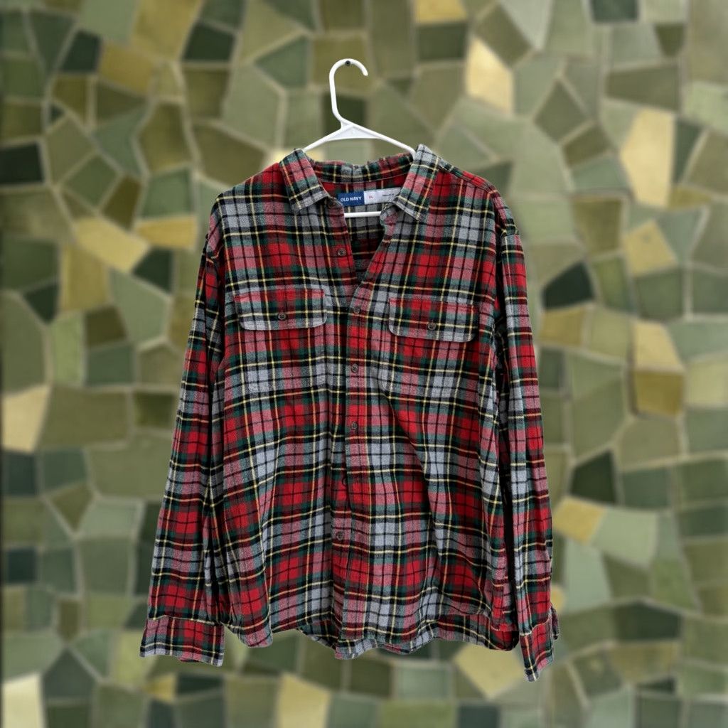 Old Navy Old Navy Mens Flannel Shirt Button-Up XL Regular Fit Plaid Red Green Colorful Classic Outdoor Womens? Mens Size US XL / EU 56 / 4 - 1 Thumbnail