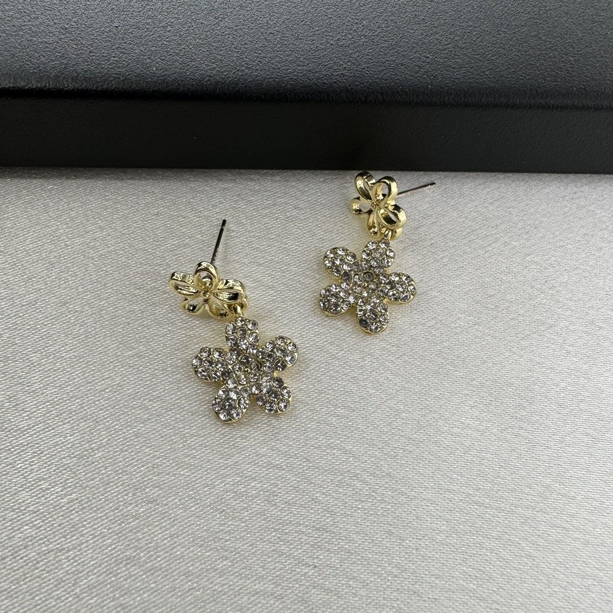 Other CZ Flower Dangle Drop Earrings for Women Size ONE SIZE - 3 Thumbnail