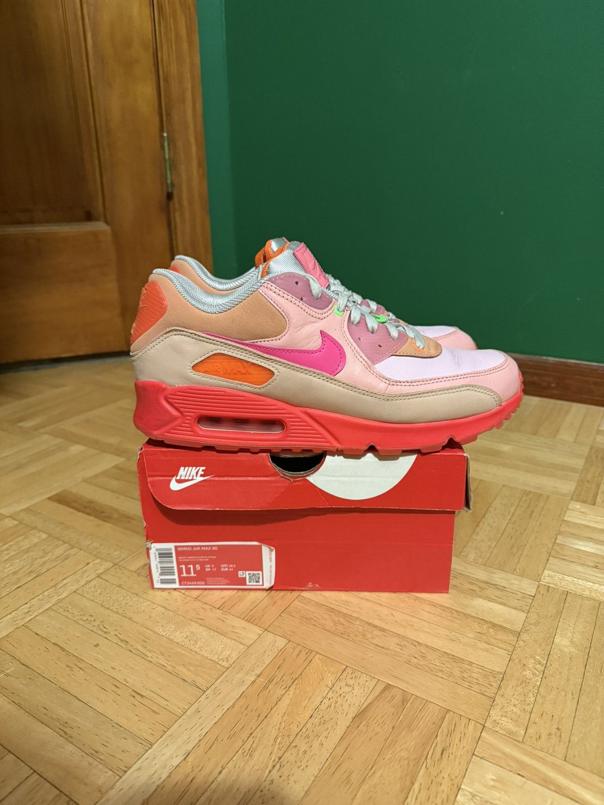 Nike Women’s Nike Air Max 90 PRM Size US 10 / EU 43 - 1 Thumbnail