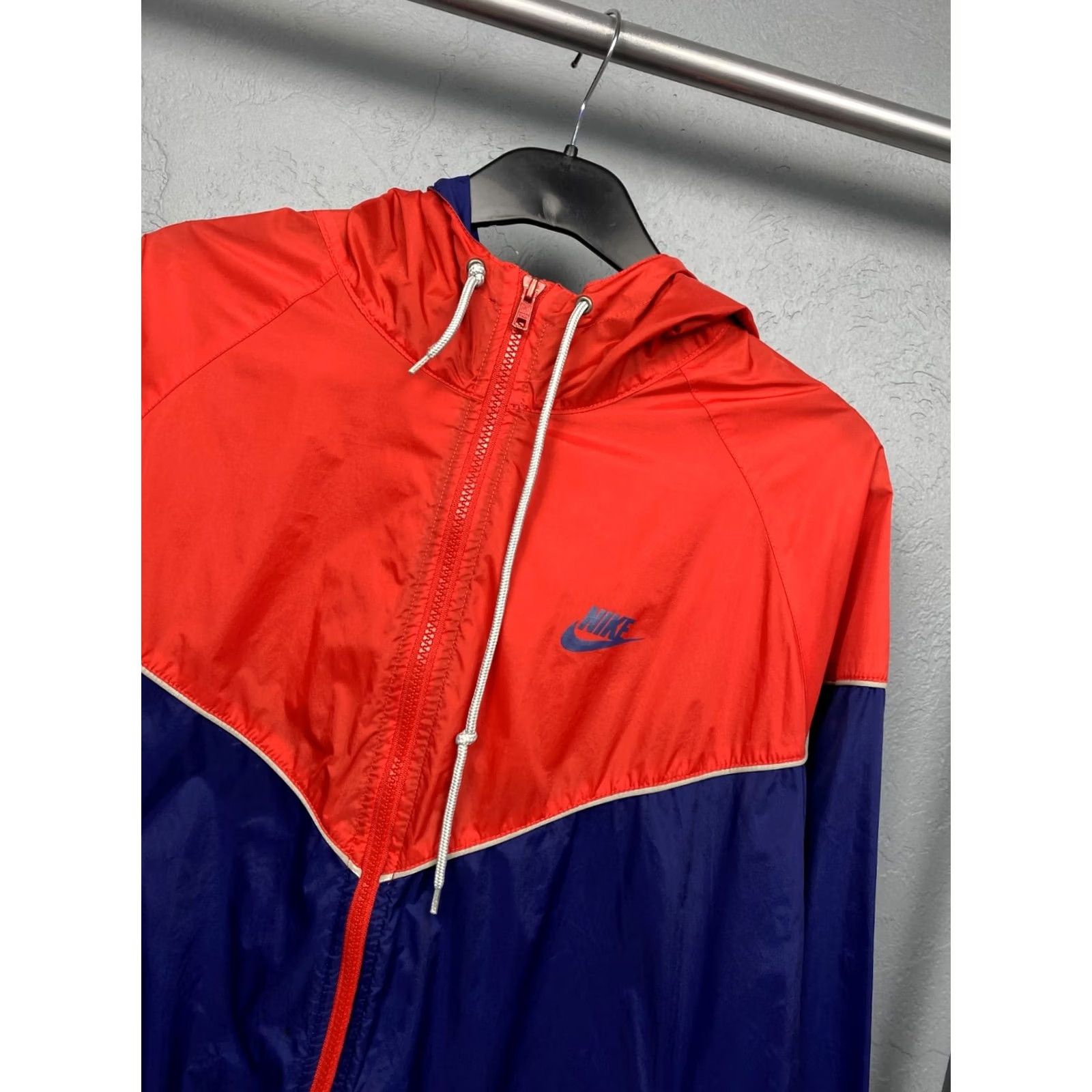 Nike Nike Windbreaker Jacket Mens XL Swoosh 90s Vintage Nylon Red Size US XL / EU 56 / 4 - 2 Thumbnail