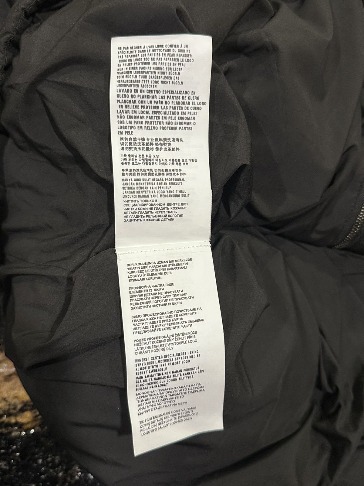 Miu Miu Miu Miu Technical Ponge Cropped Down Puffer Padded Jacket Size US L / EU 52-54 / 3 - 19 Thumbnail