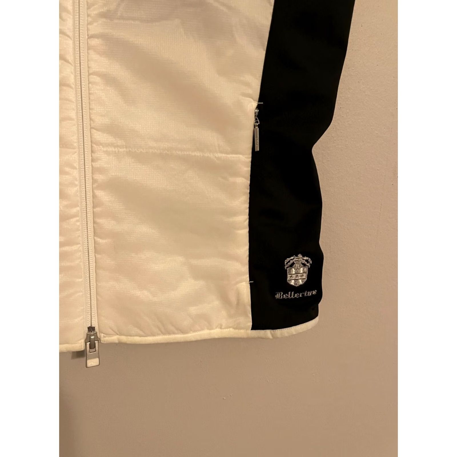 KJUS KJUS Vest Women's M 38 White Black Bellerive St Louis MO Full Zip Golf Jacket Size M / US 6-8 / IT 42-44 - 2 Thumbnail